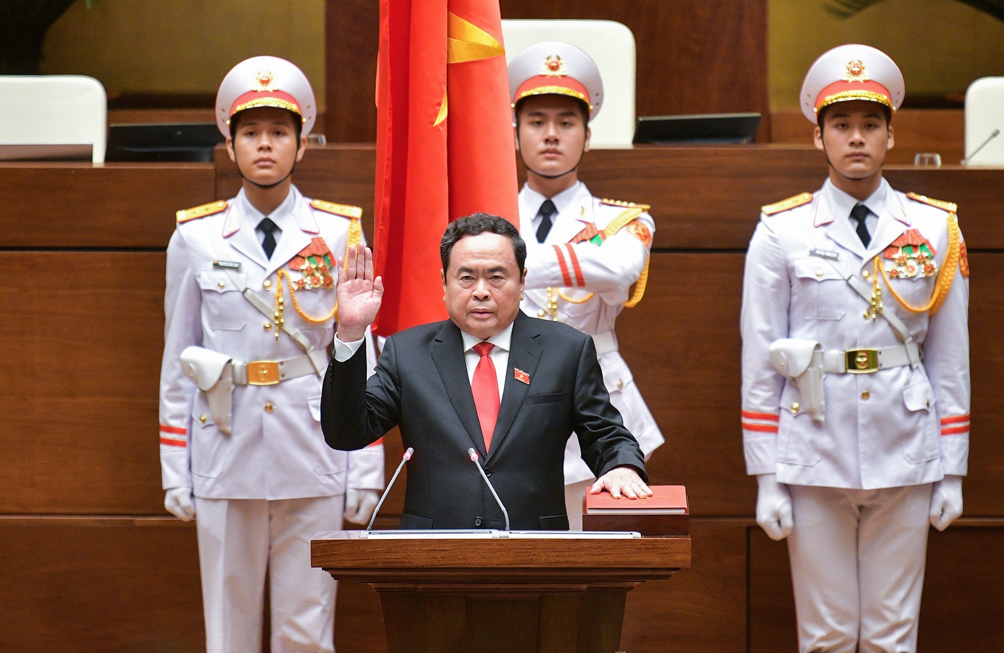 Toan canh le tuyen the cua Chu tich Quoc hoi Tran Thanh Man hinh anh