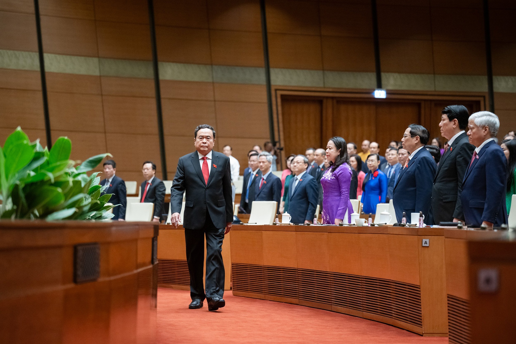 Chu tich Quoc hoi anh 7