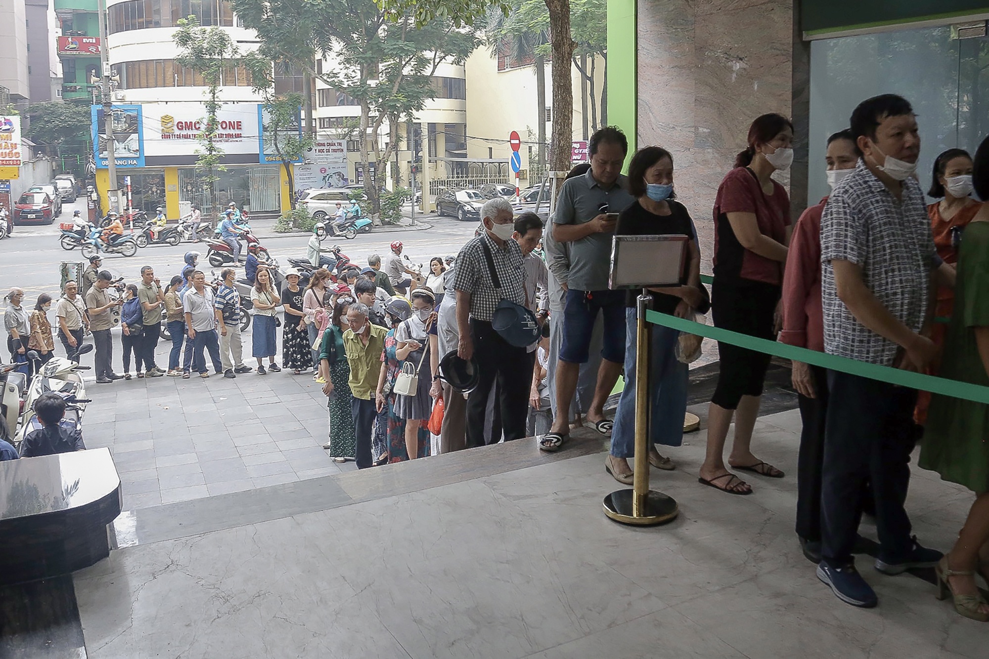 Vang binh on gia anh 2