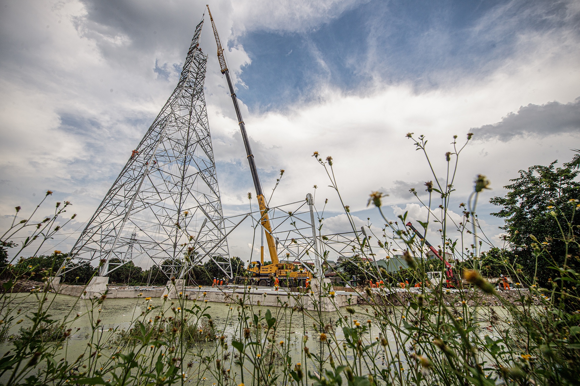 Duong day 500 kV anh 10
