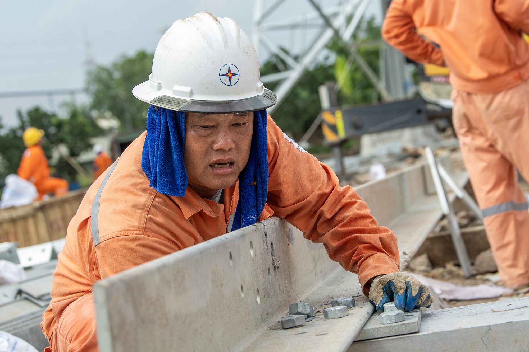 Duong day 500 kV anh 12