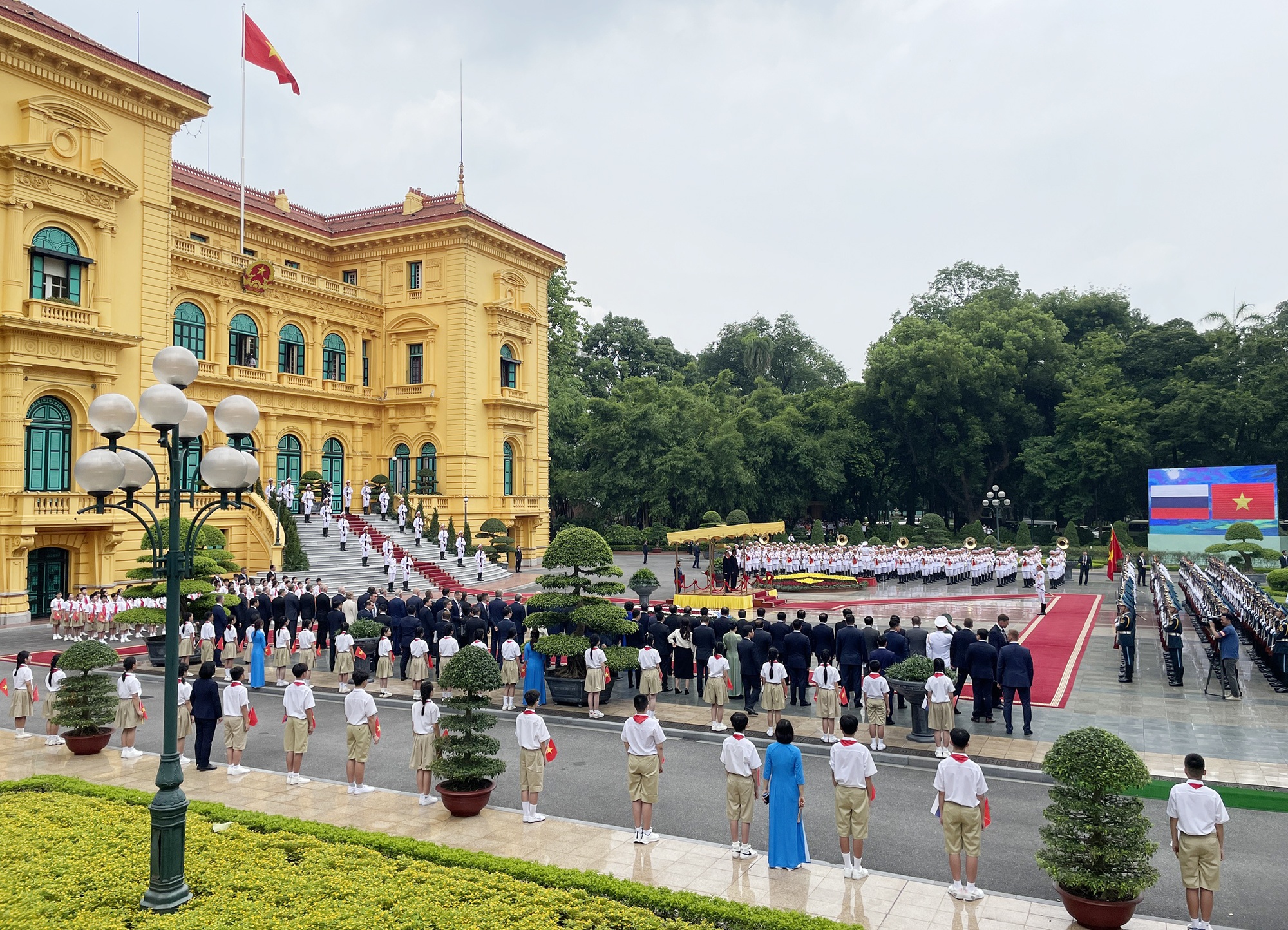 Tong thong Nga anh 1