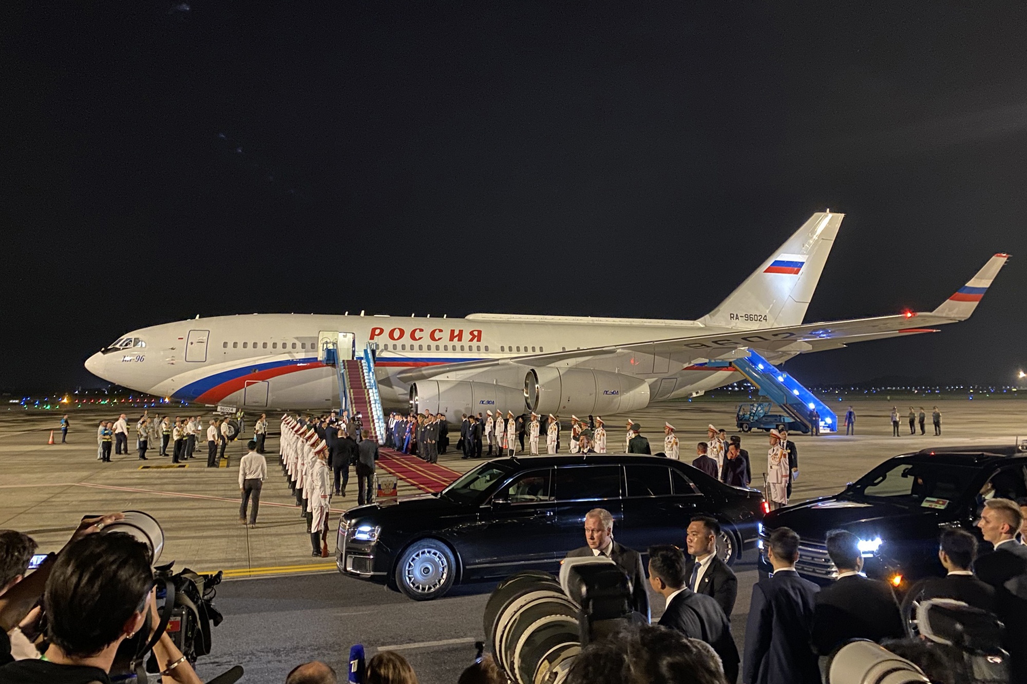 Ong Putin tham Viet Nam anh 2