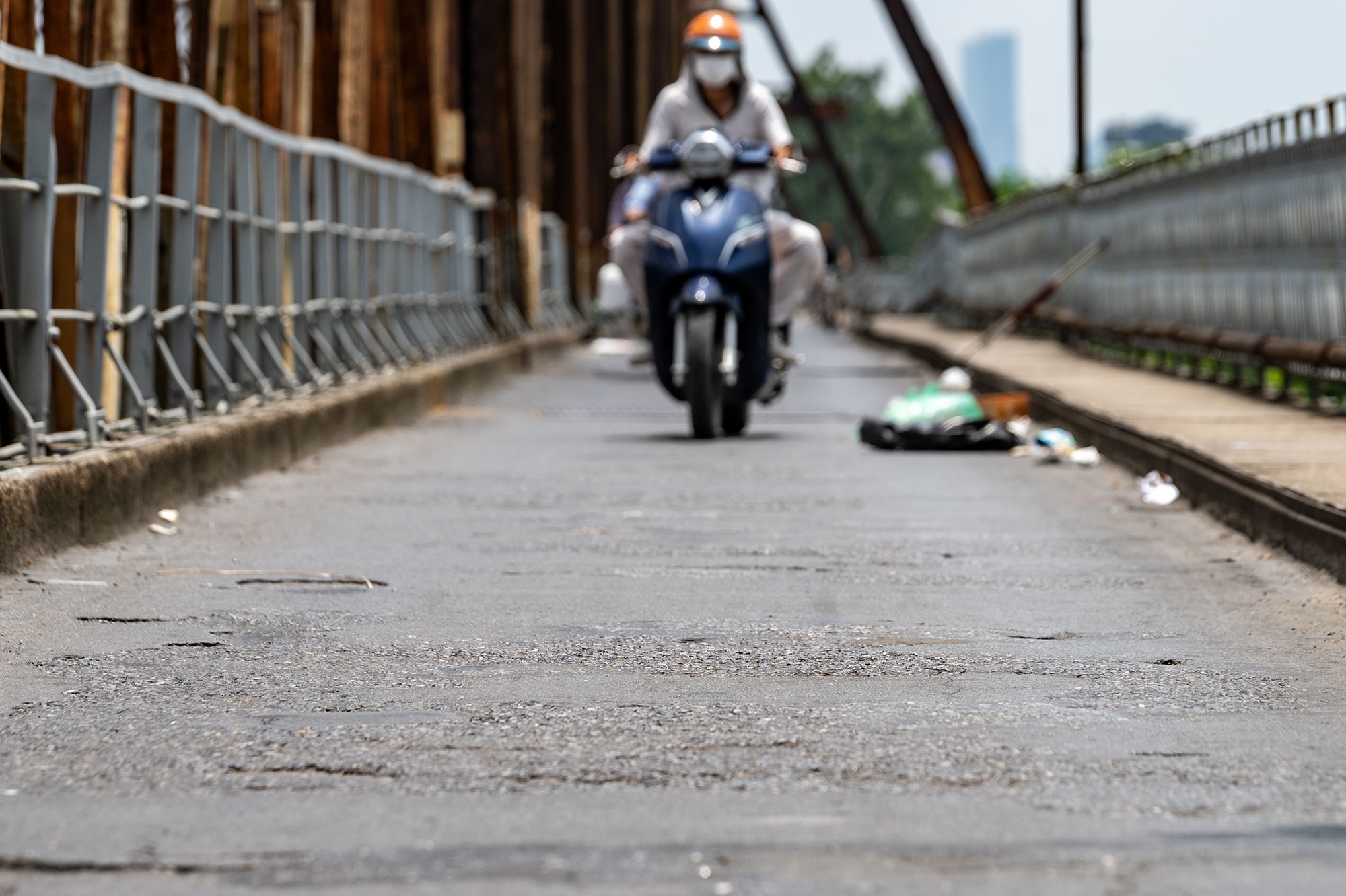 Duong ray bi bien dang anh 12