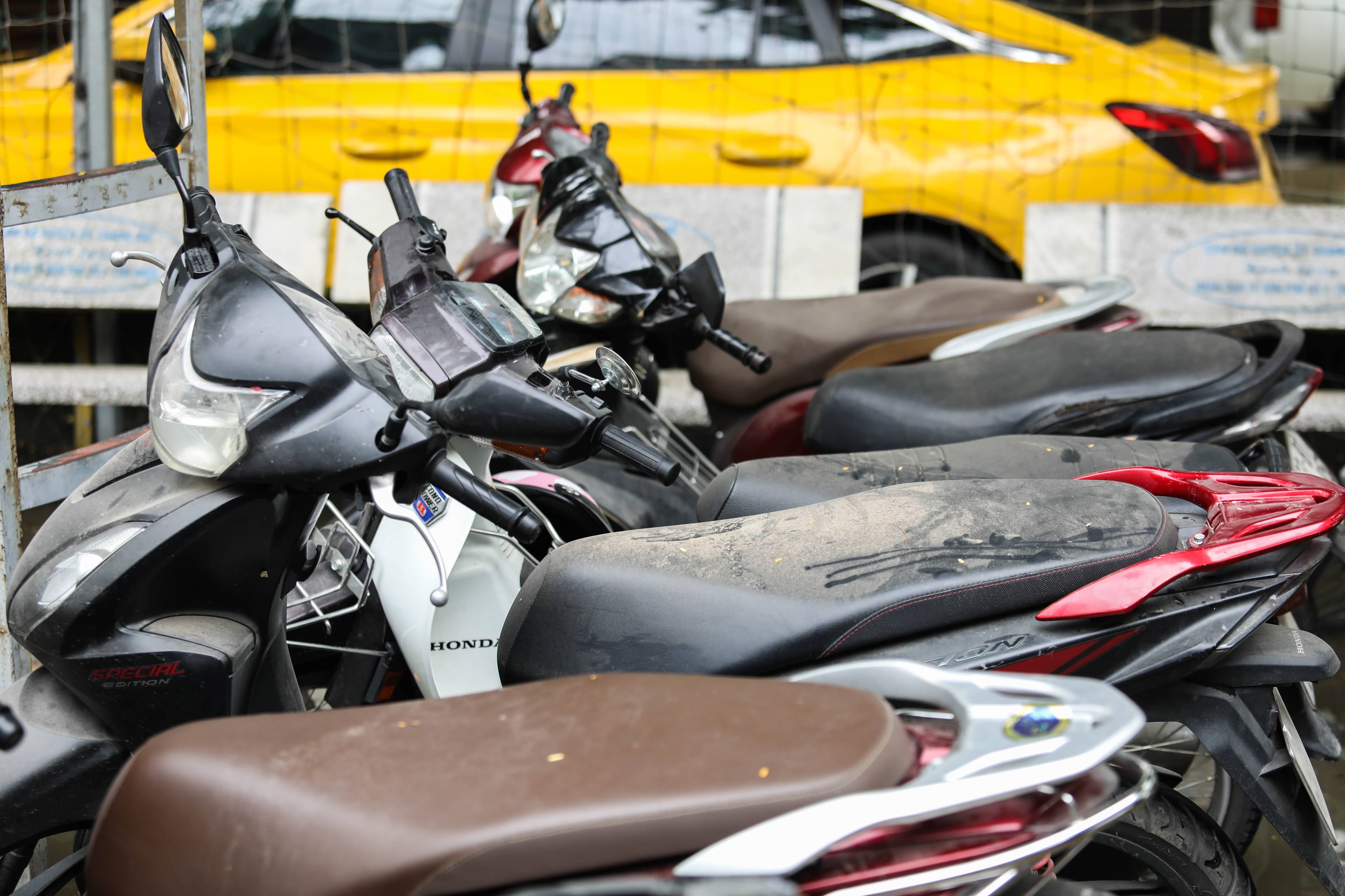 Mưa ngập Hà Nội ảnh 7 Mua ngap Ha Noi anh 7