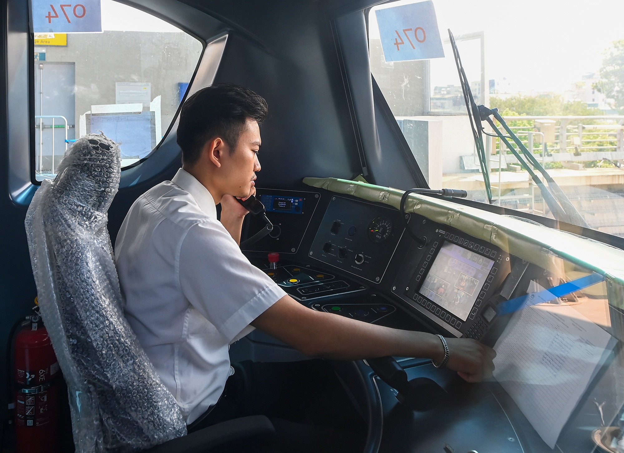 Tau Metro Ha Noi anh 14