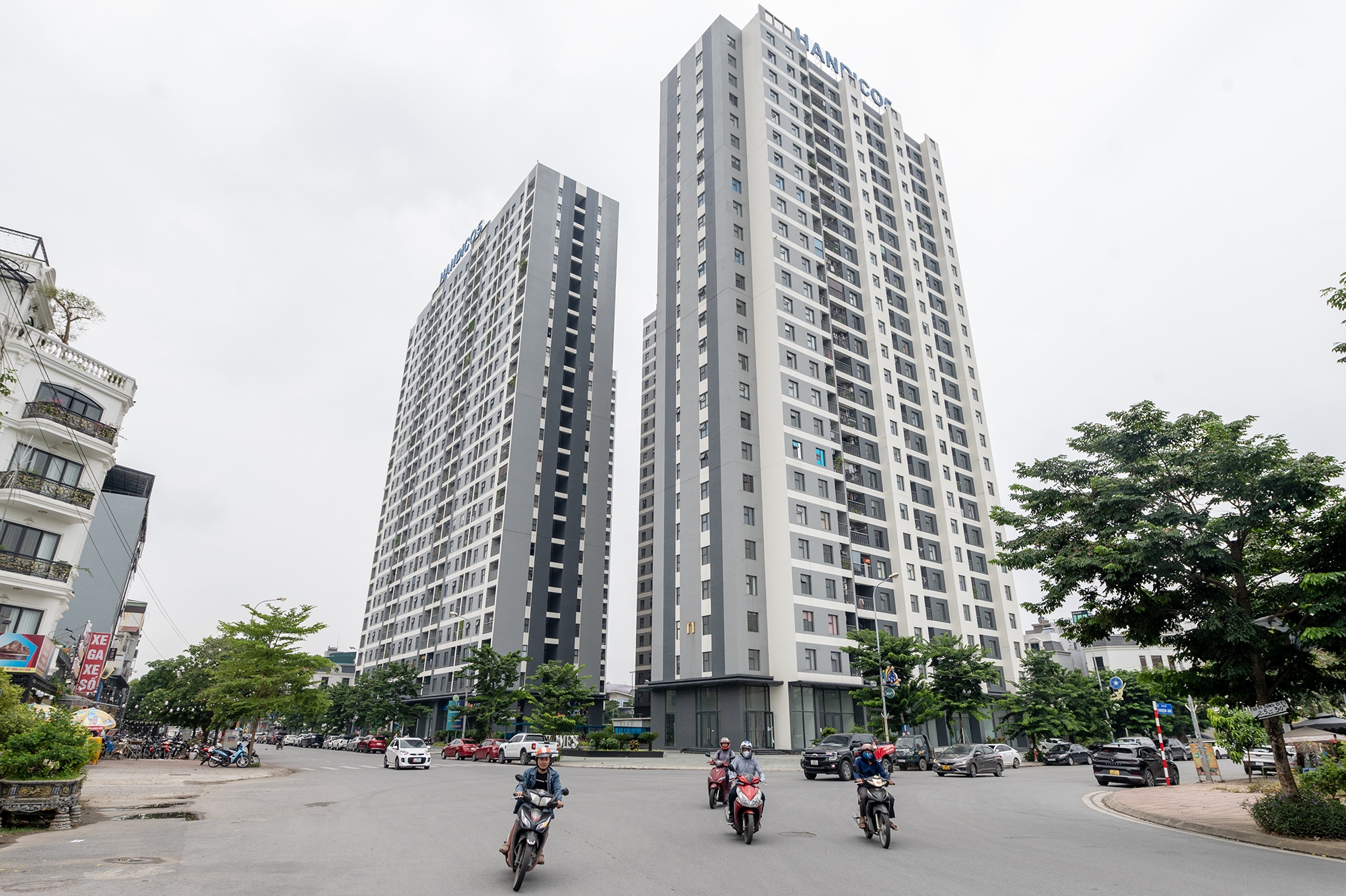 Huyen Gia Lam len quan anh 17