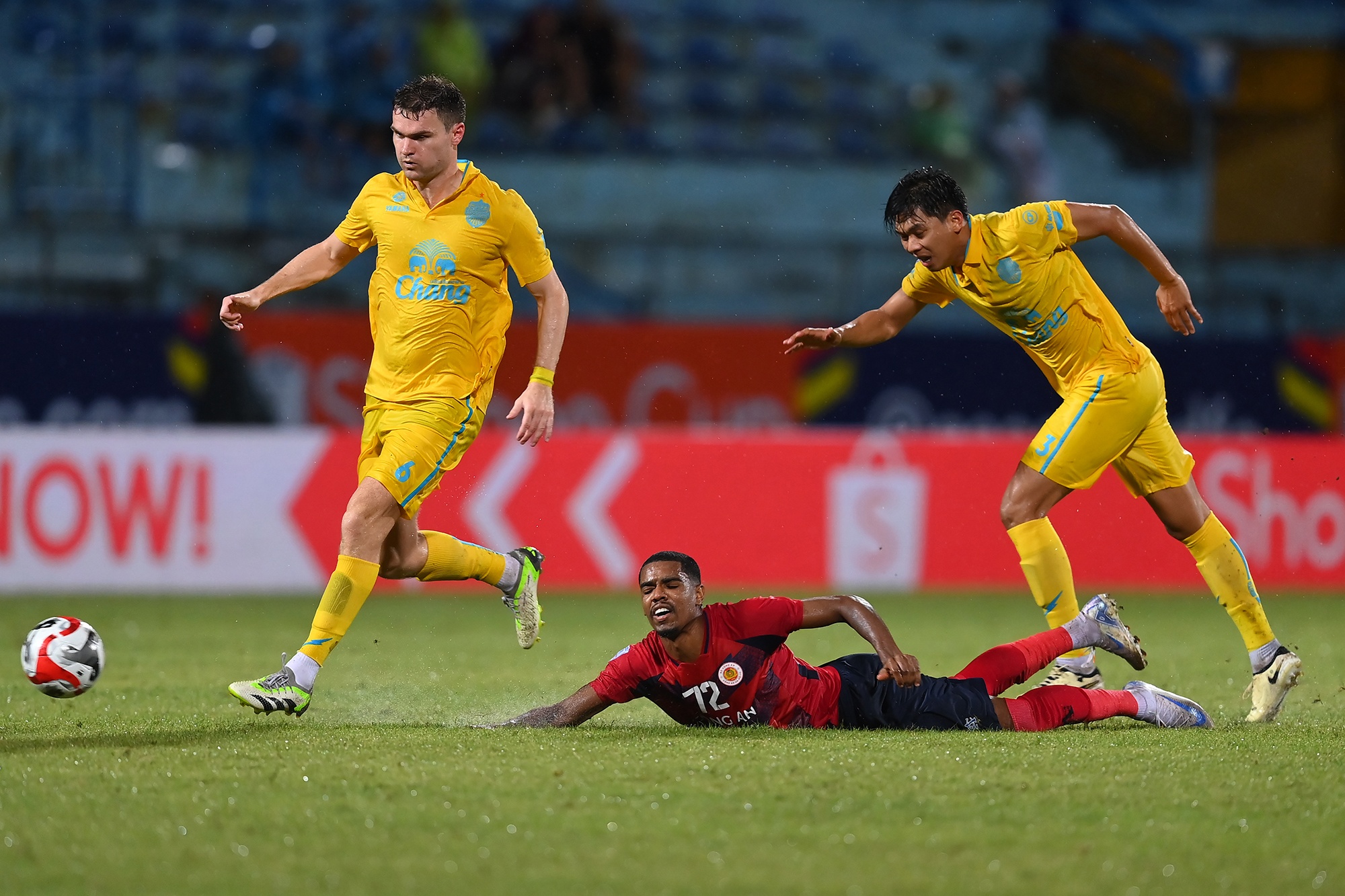 CAHN thang Buriram anh 16