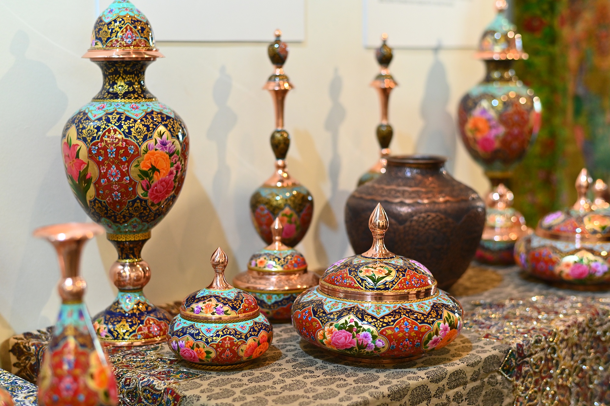 Trien lam sac mau Iran,  nghin le mot dem,  bao tang Ha Noi,  trien lam nghe thuat anh 9