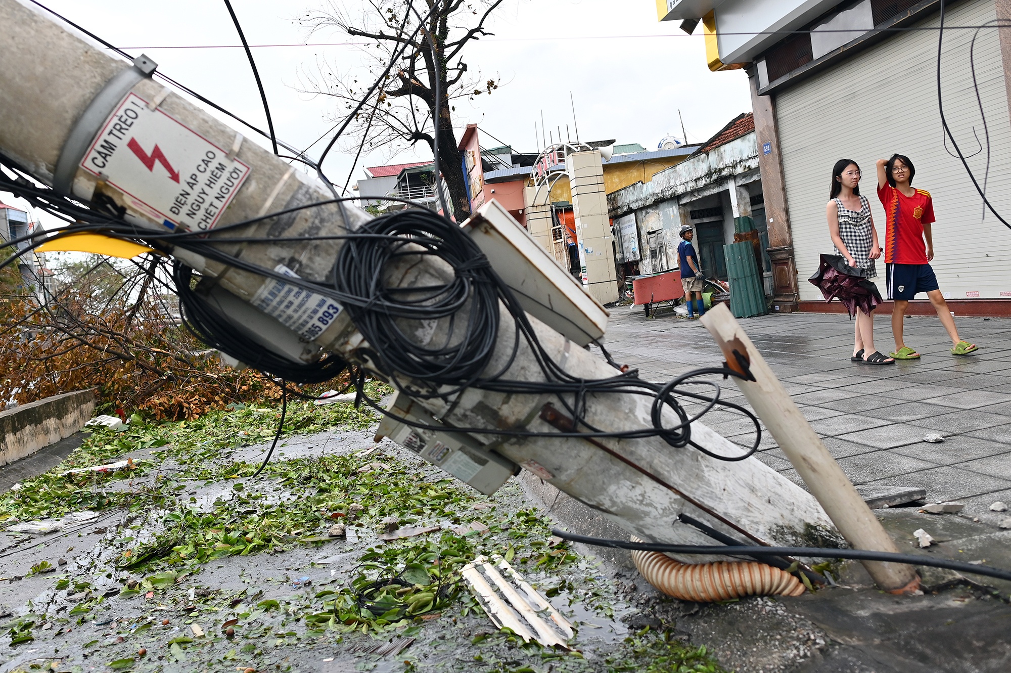 Bao so 3 thiet hai anh 8