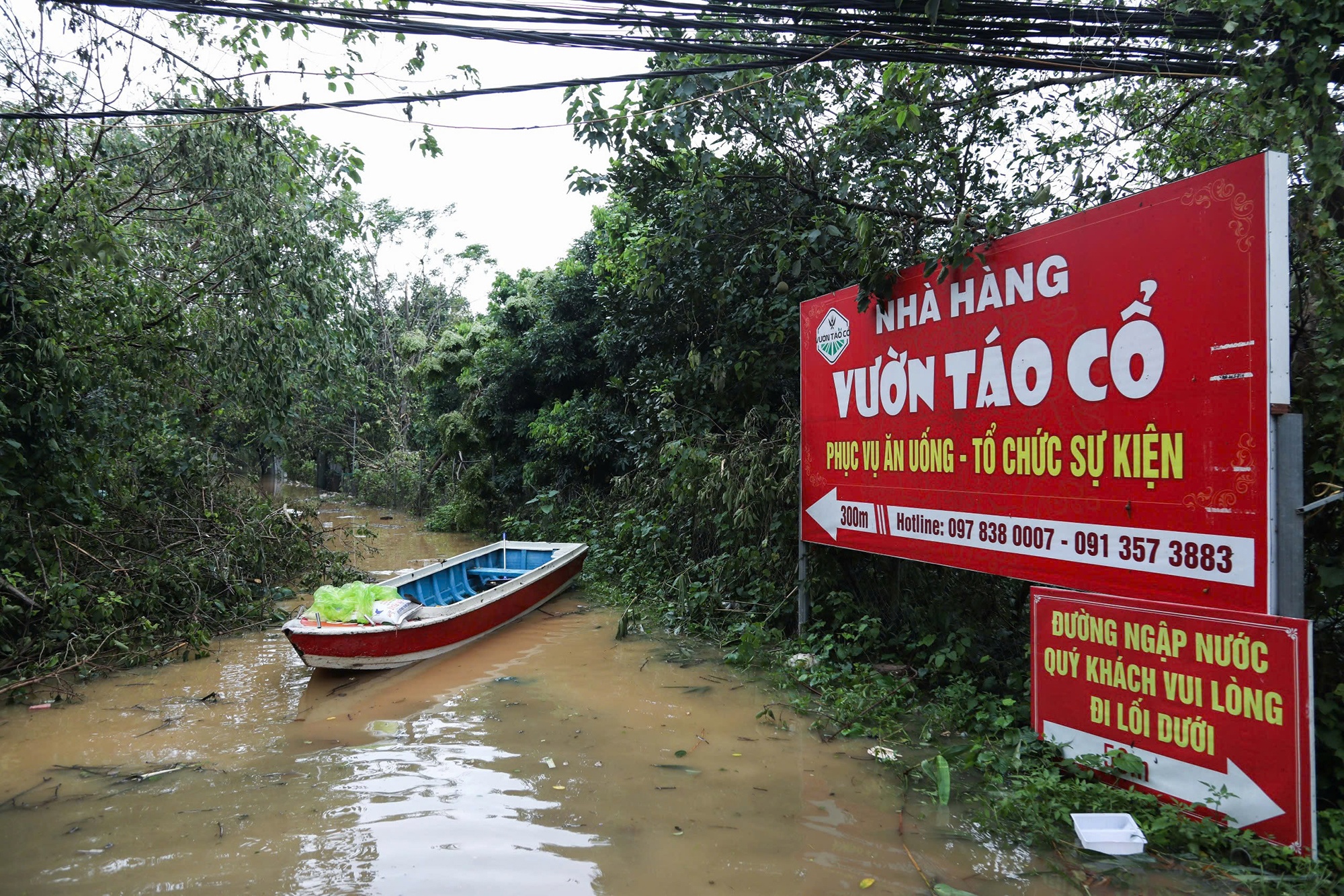 Nuoc song Hong dang cao anh 18