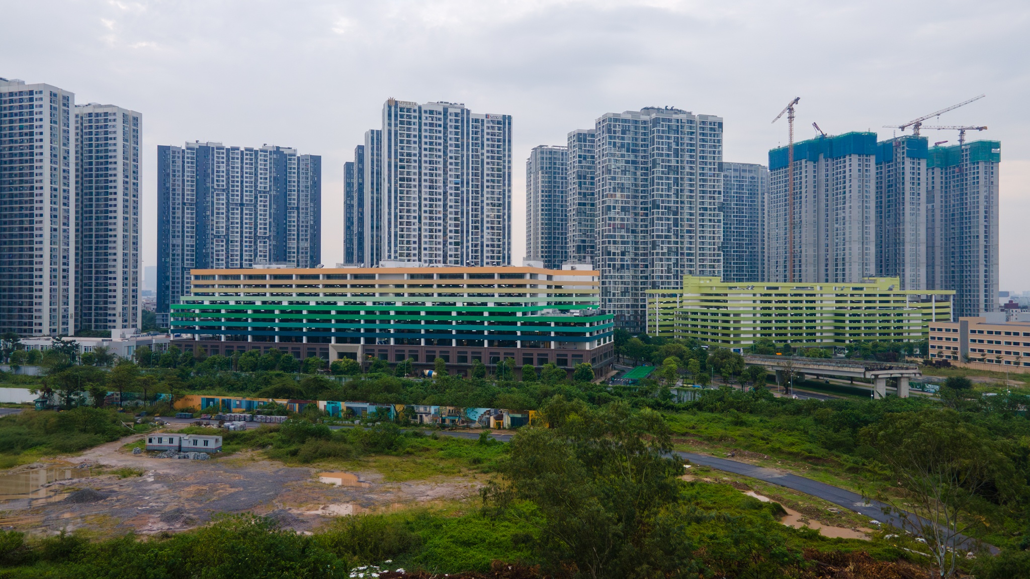 Rung chung cu Ha Noi anh 11