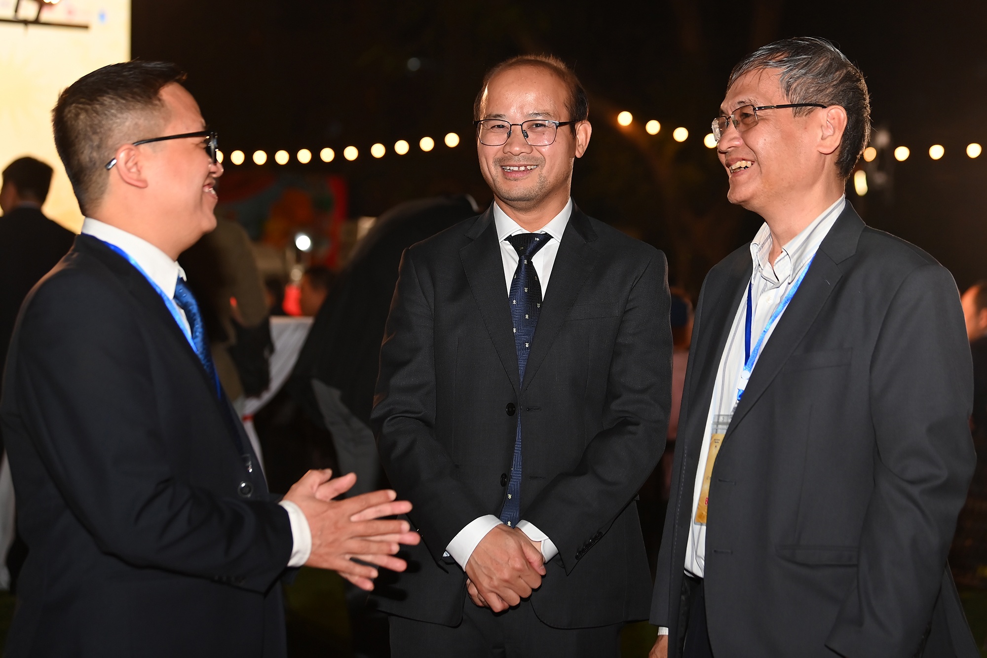 Giai sach quoc gia VII anh 8