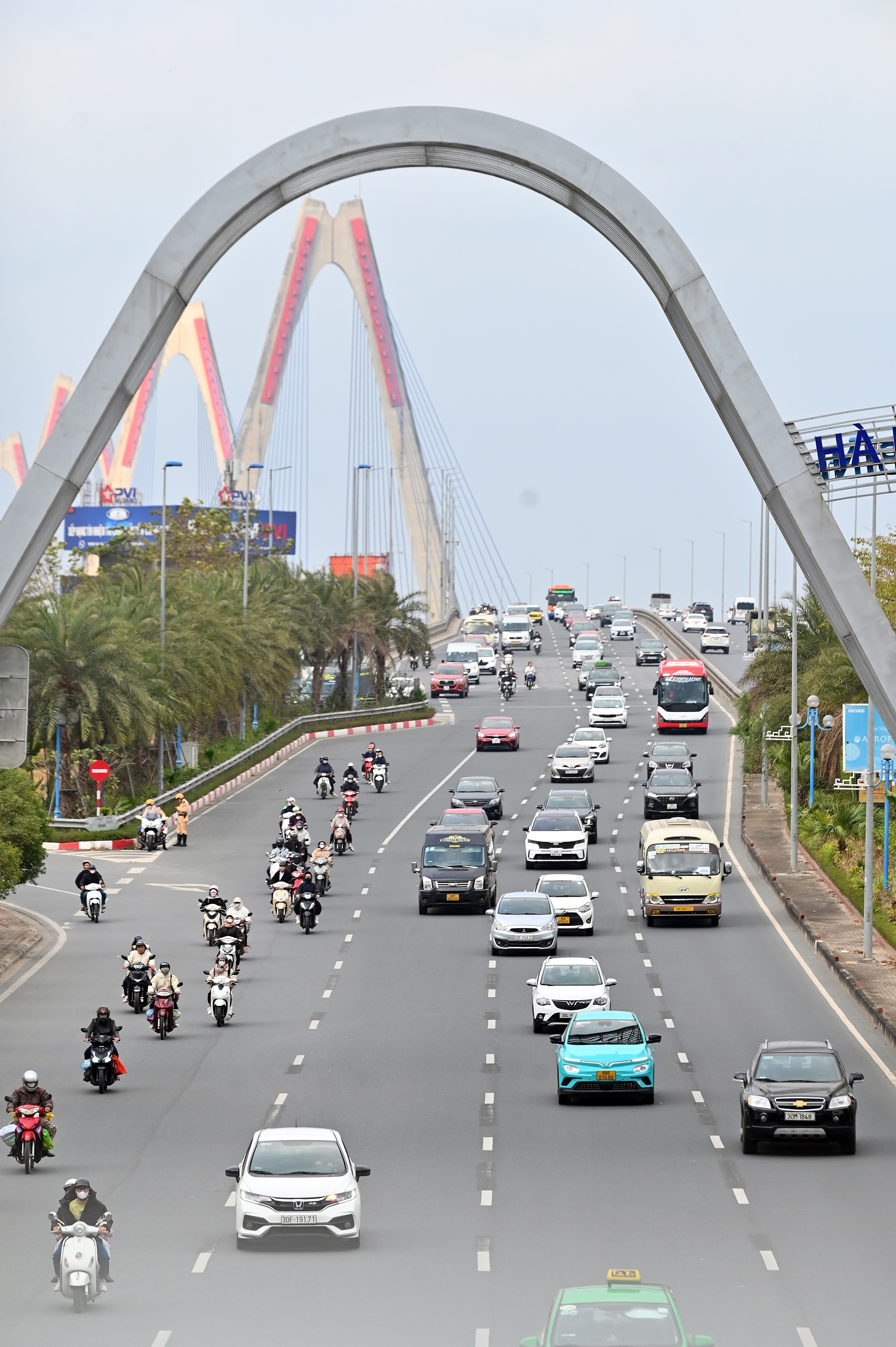 Giao thong dip nghi le anh 3