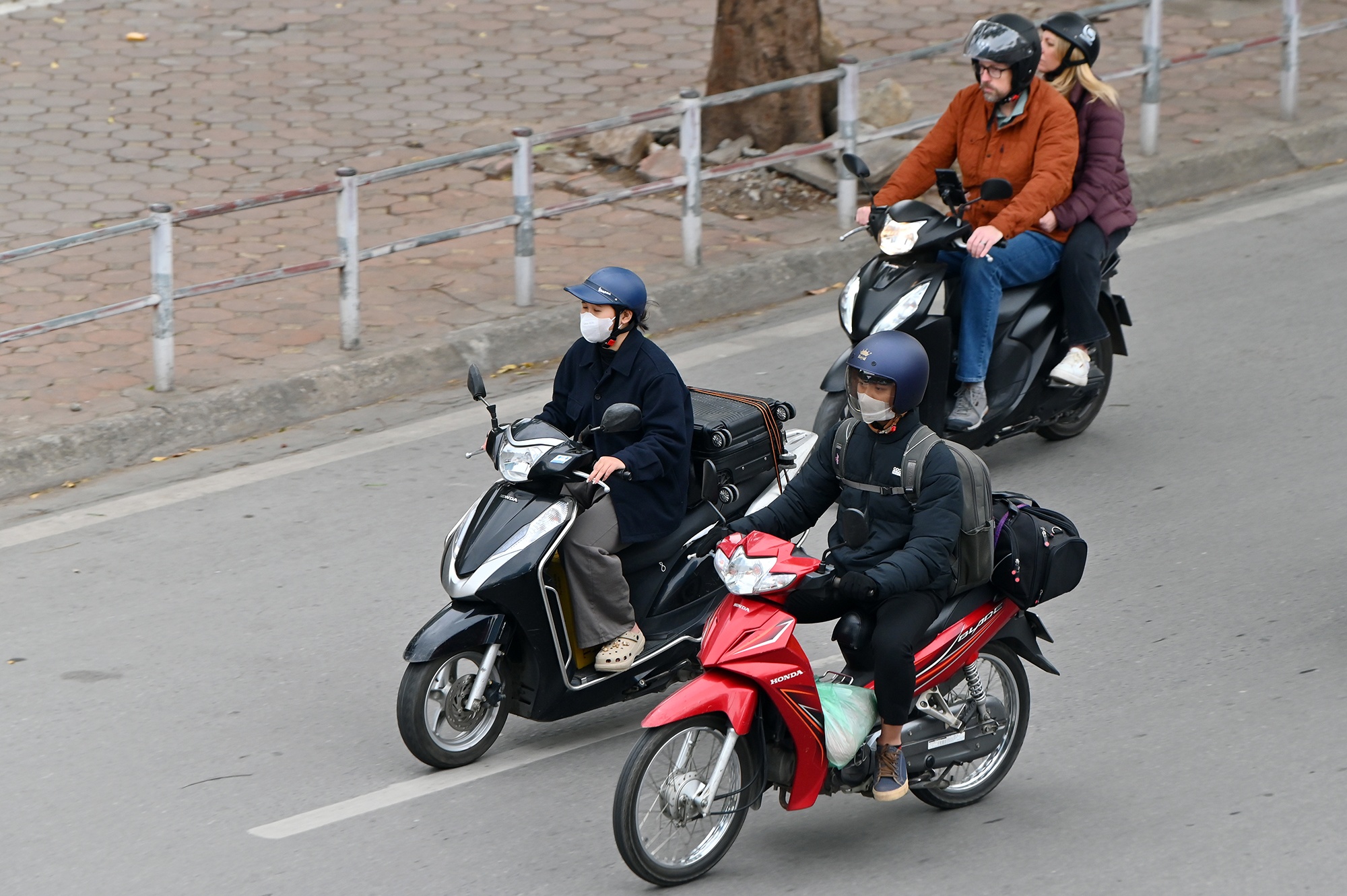 Giao thong dip nghi le anh 6