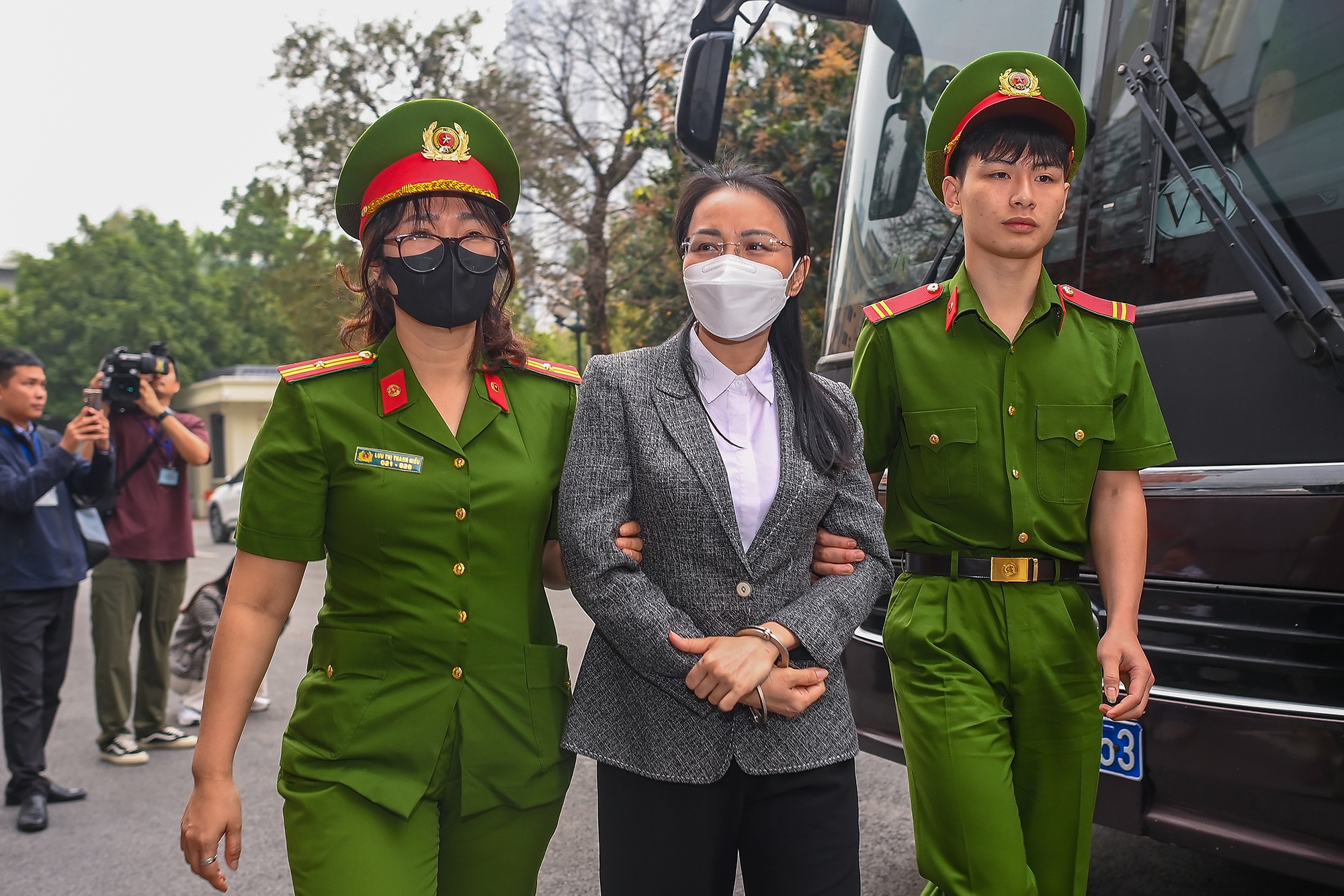 Xet xu phuc tham FLC anh 5