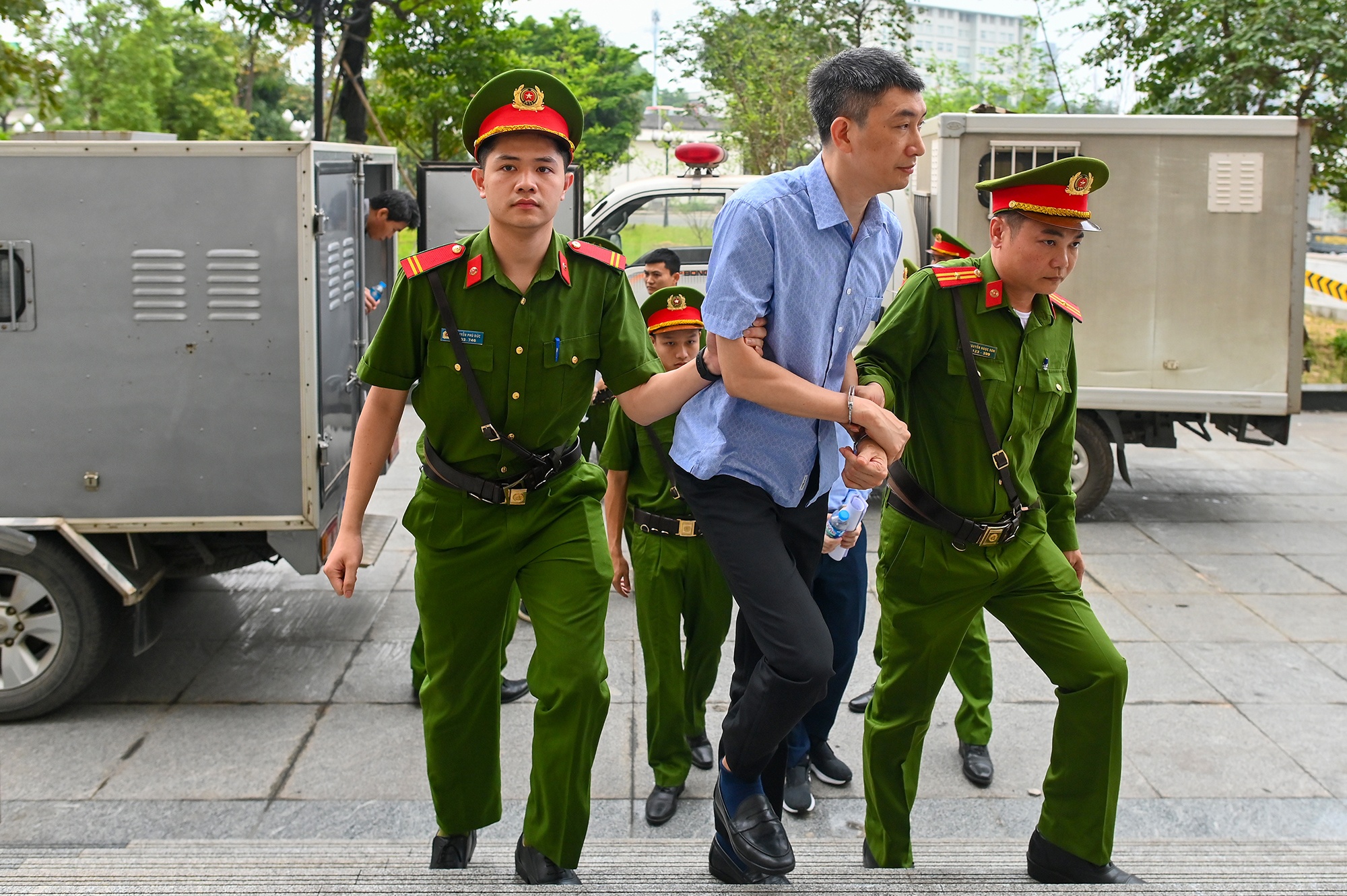 Xet xu cuu Thu truong anh 6