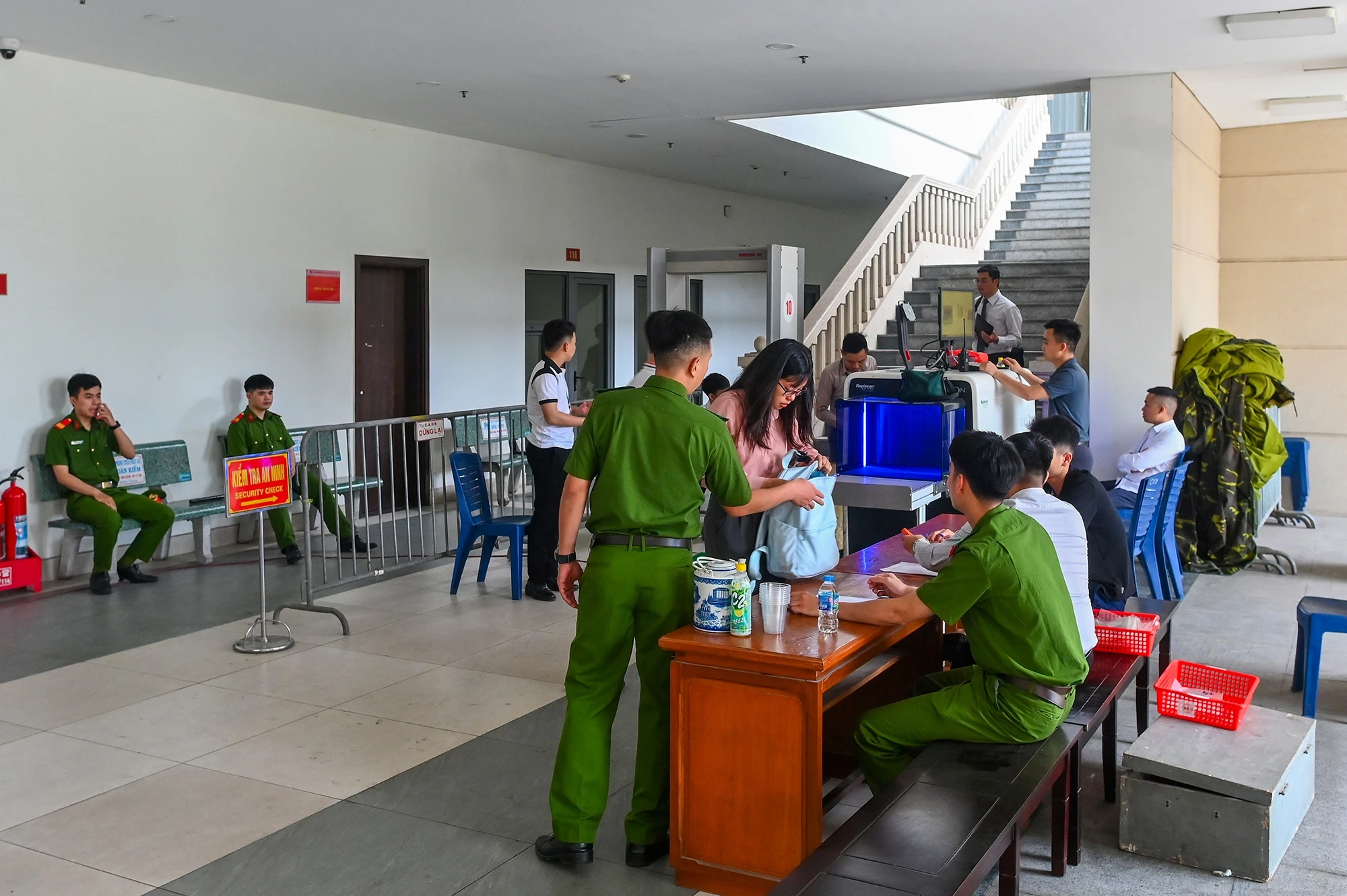 Xet xu cuu Thu truong anh 8