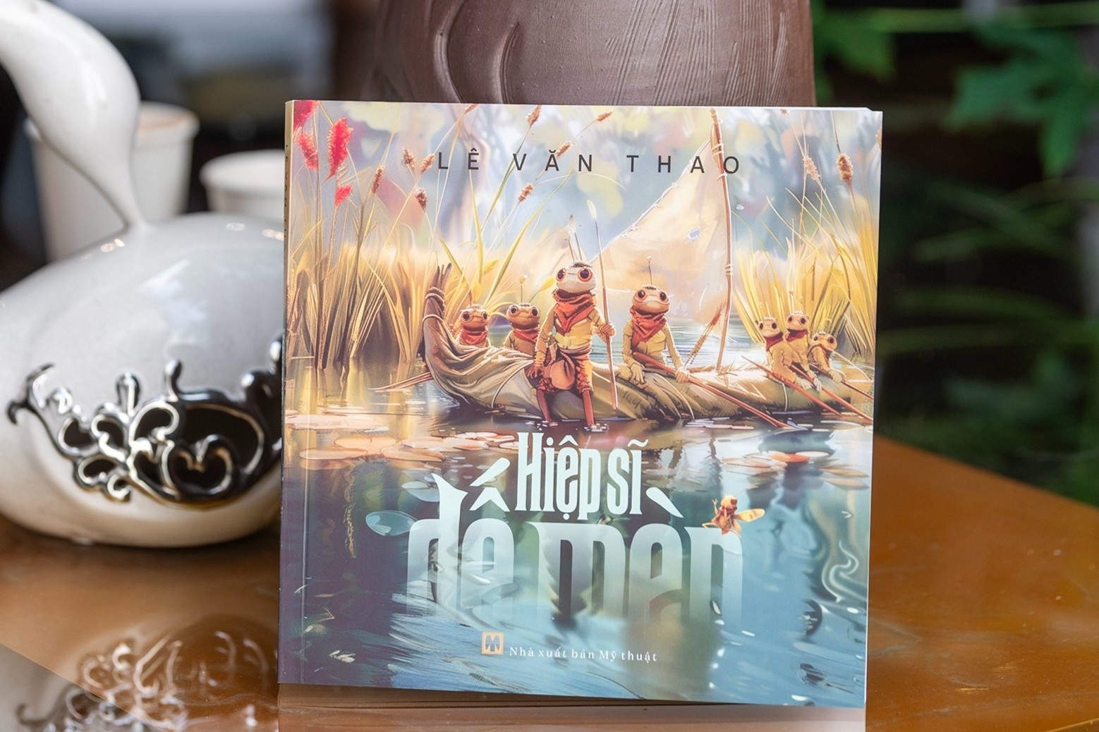 Cuon truyen Viet Nam dau tien duoc minh hoa hoan toan bang AI hinh anh