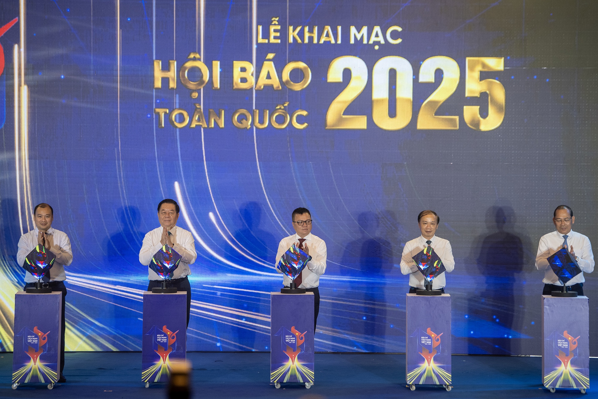 Hoi Bao toan quoc,  bao chi cach mang,  ky niem bao chi,  Khai mac Hoi bao anh 11