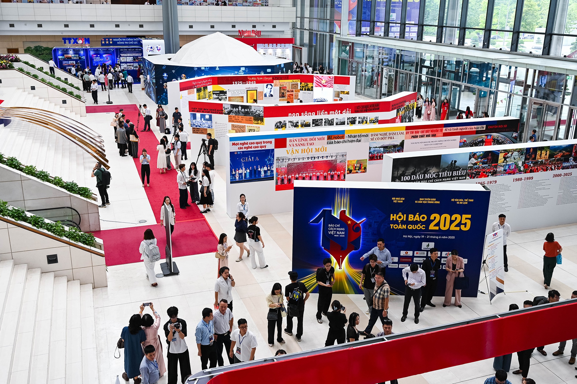 Hoi Bao toan quoc,  bao chi cach mang,  ky niem bao chi,  Khai mac Hoi bao anh 1