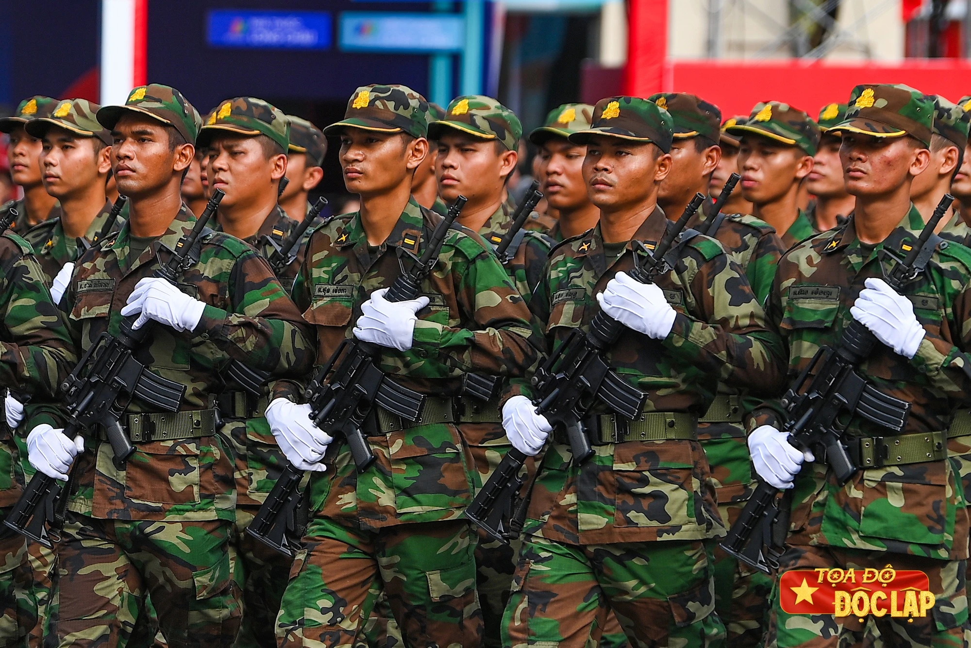 Quoc khanh Viet Nam anh 12