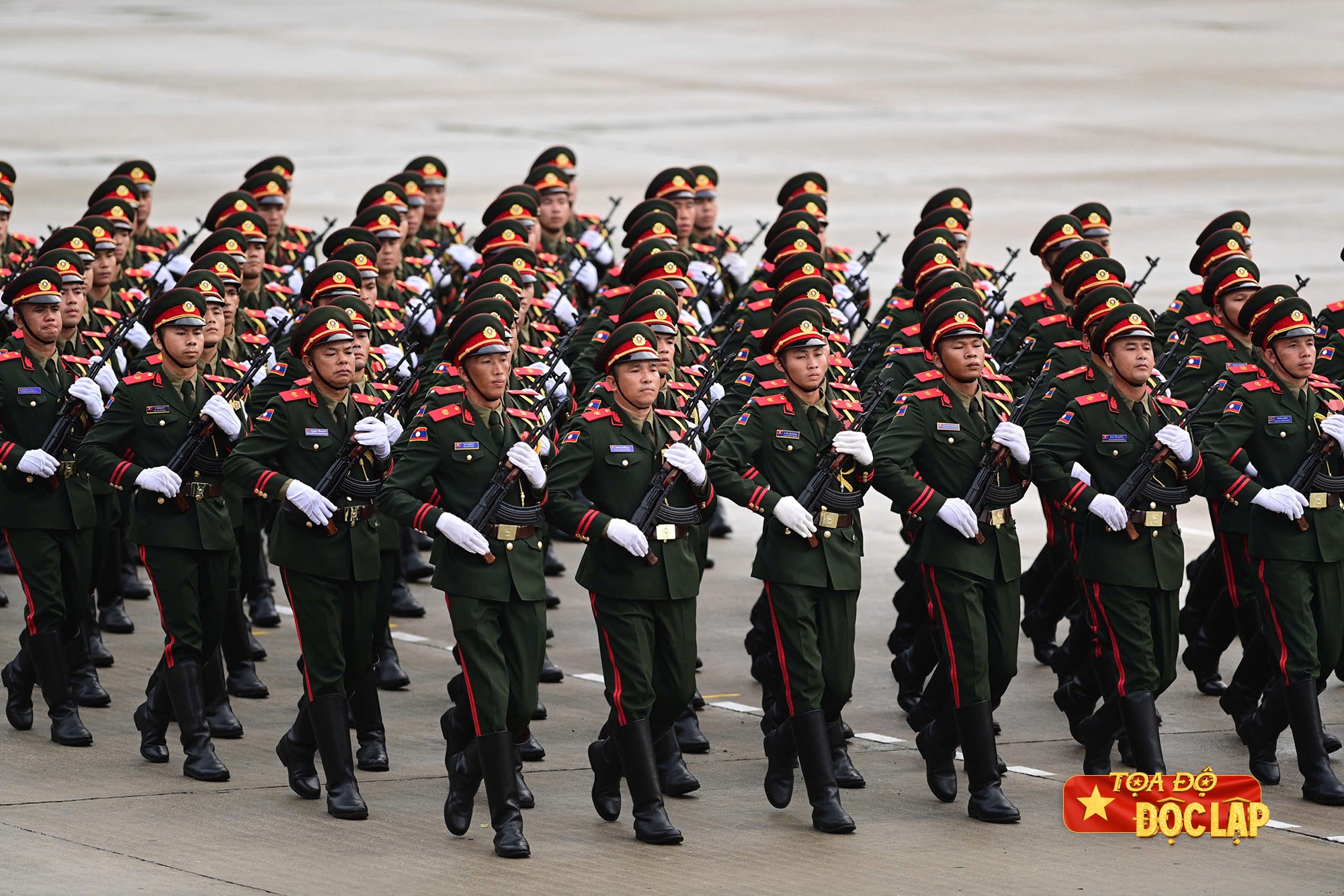 Quoc khanh Viet Nam anh 7