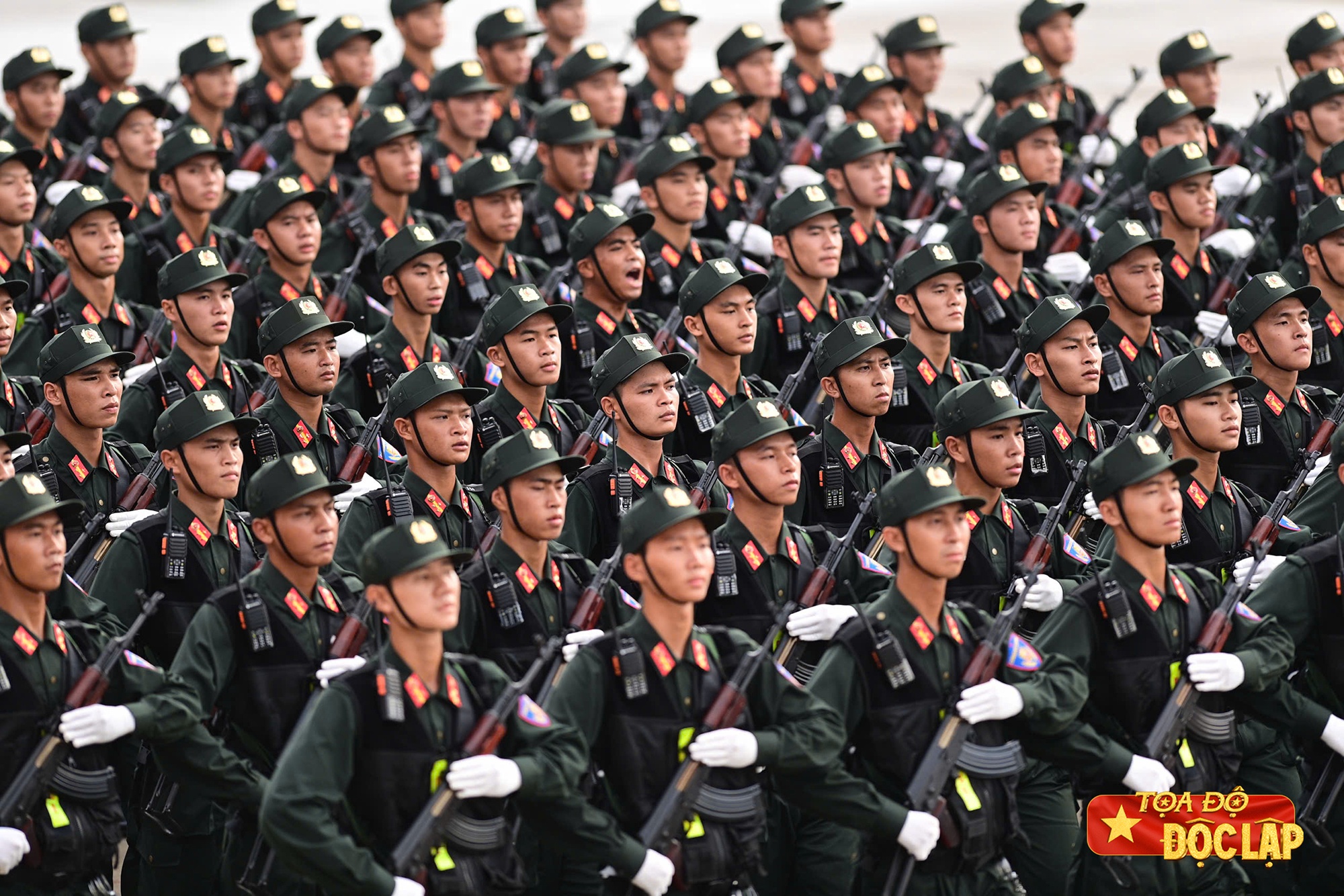 80 nam Quoc khanh anh 28