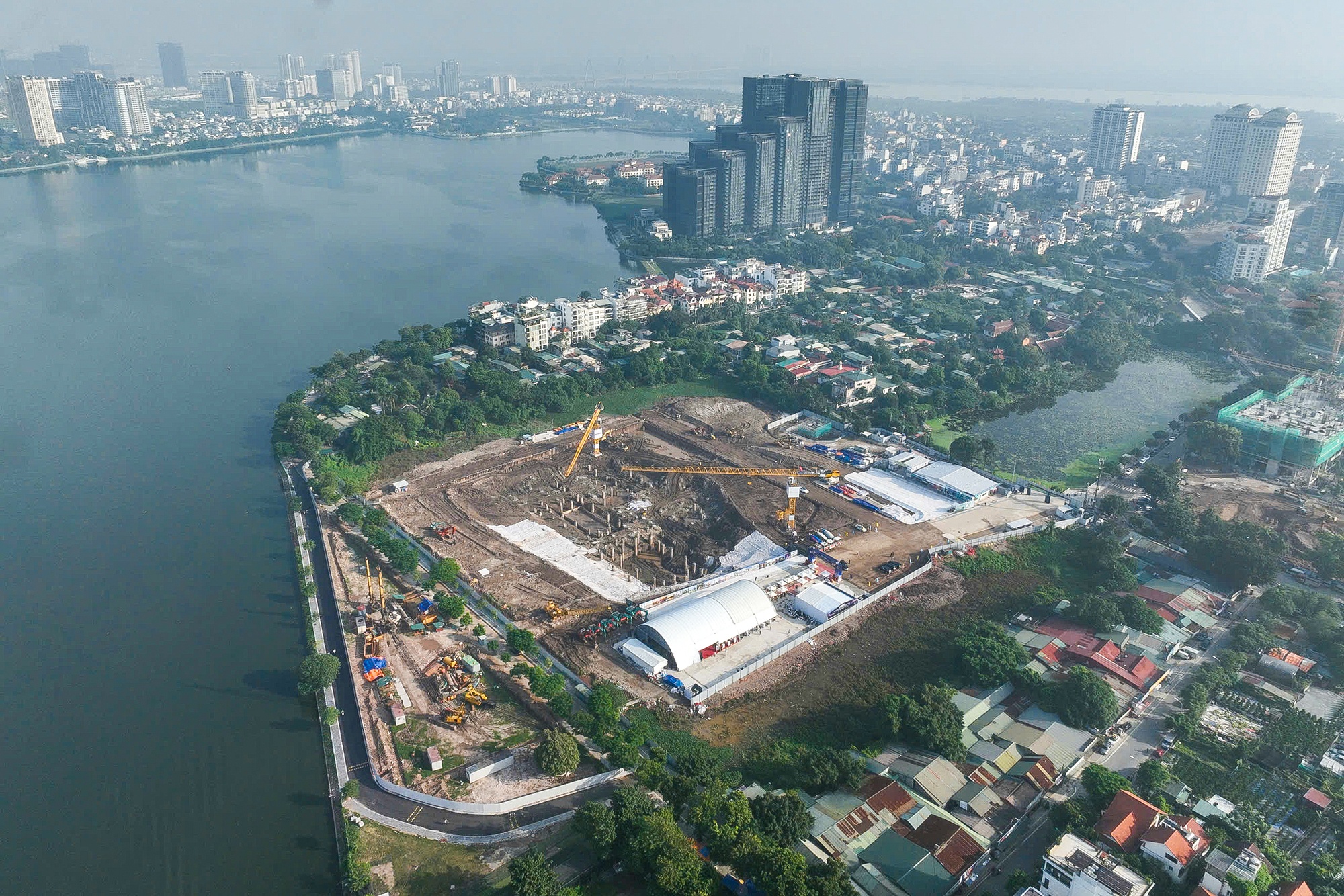 Can canh noi sap tro thanh nha hat opera 12.700 ty dong ben Ho Tay hinh anh