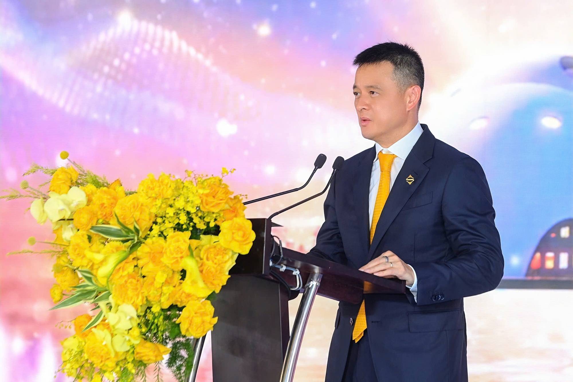 Nha hat opera ho tay anh 10