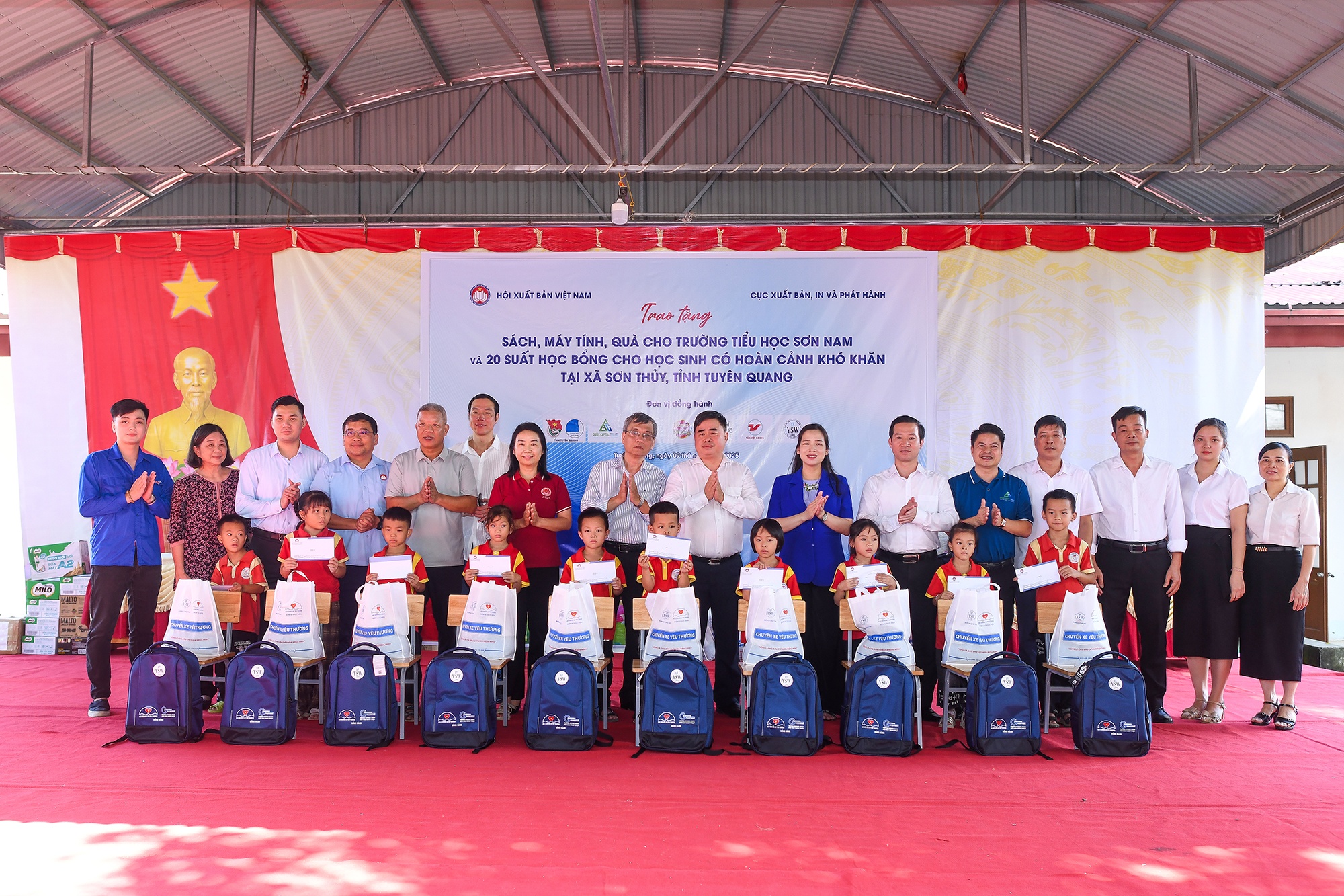 Hoi Xuat ban Viet Nam anh 6