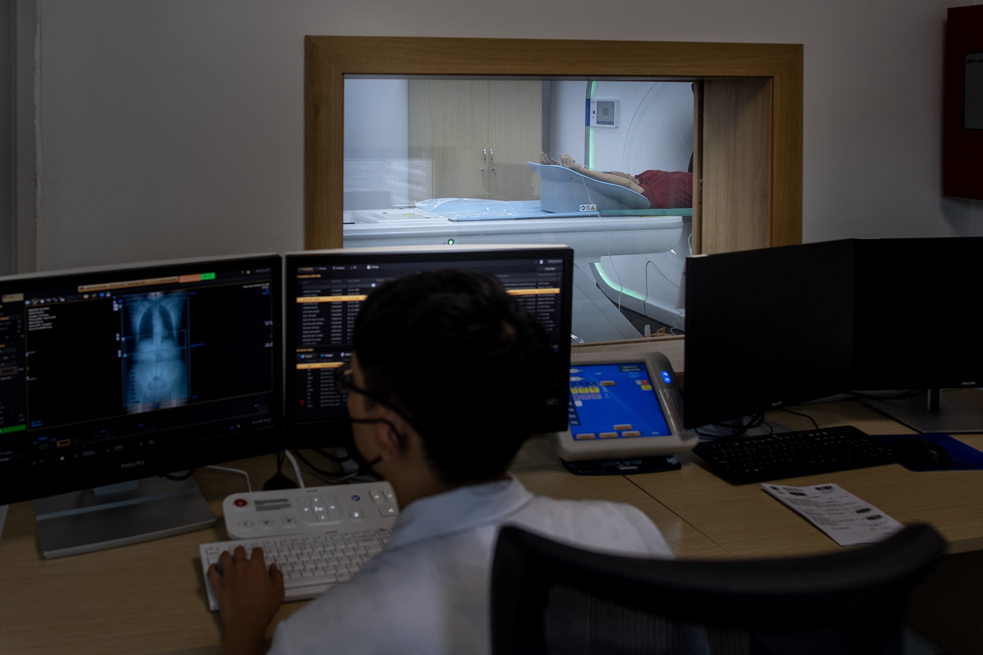 Khoa truyen nhiem vien 108 anh 17