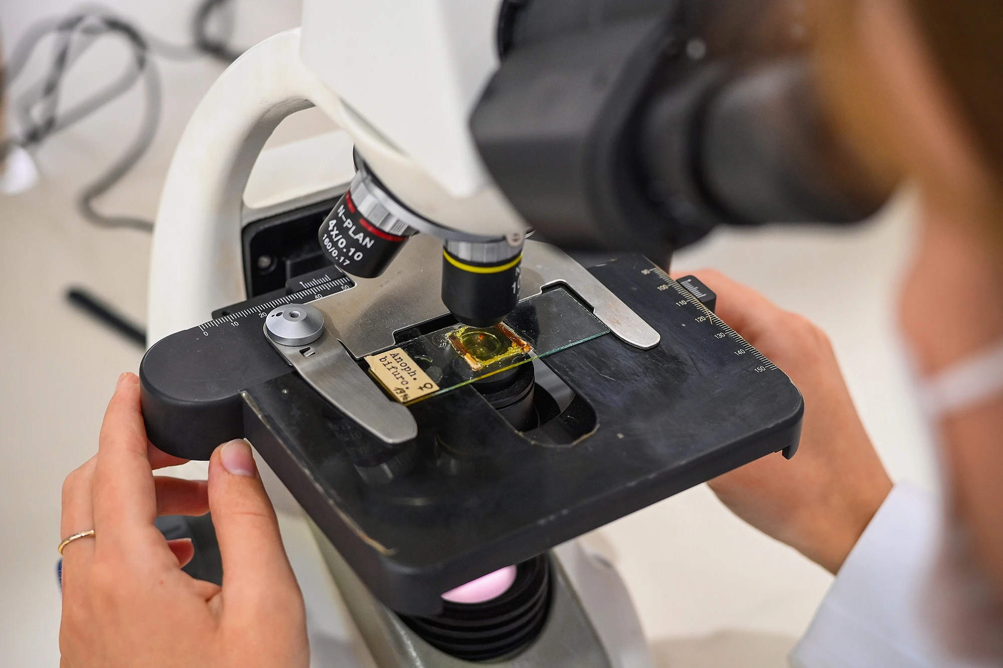 Khoa truyen nhiem vien 108 anh 28