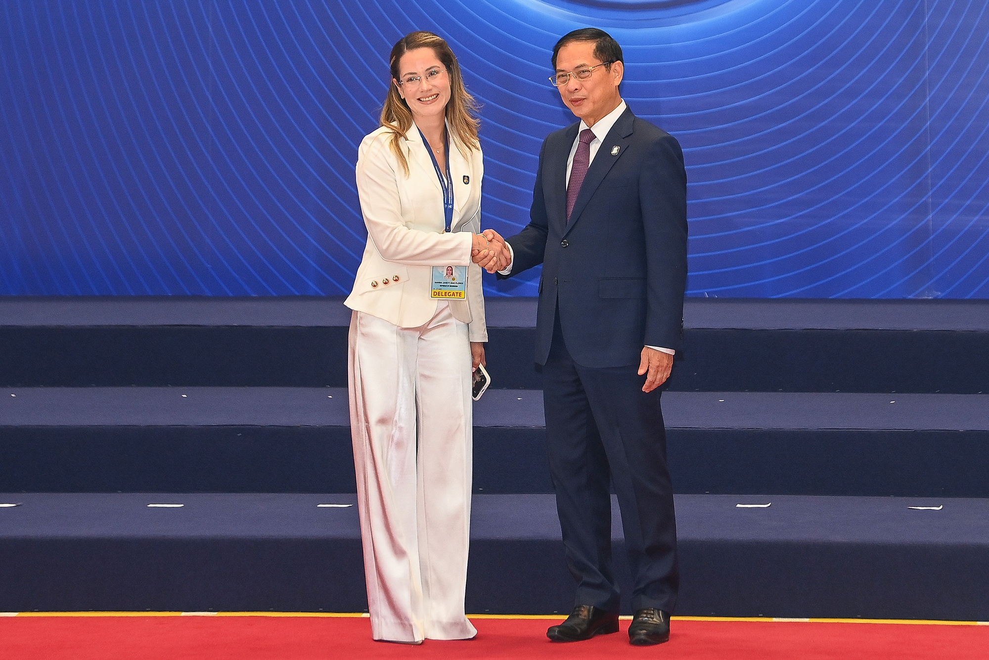 Cong uoc Ha Noi,  Le mo ky anh 4