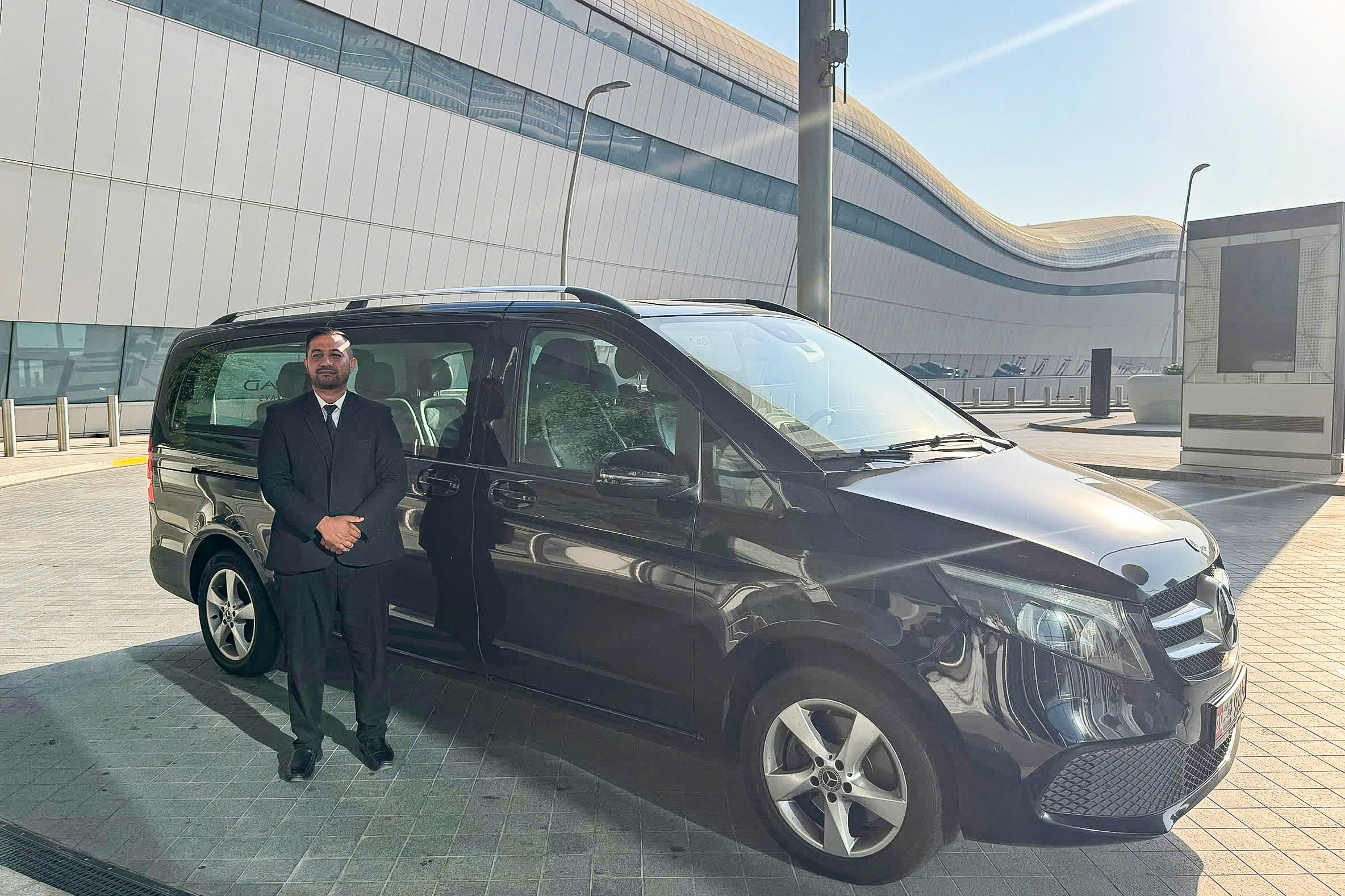 Bay thang Viet NAM UAE anh 3