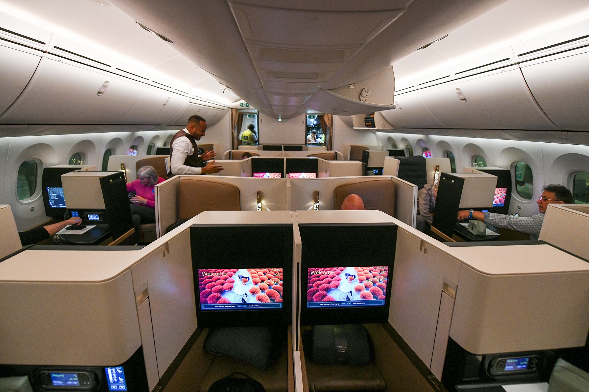 Bay thang Viet NAM UAE anh 4