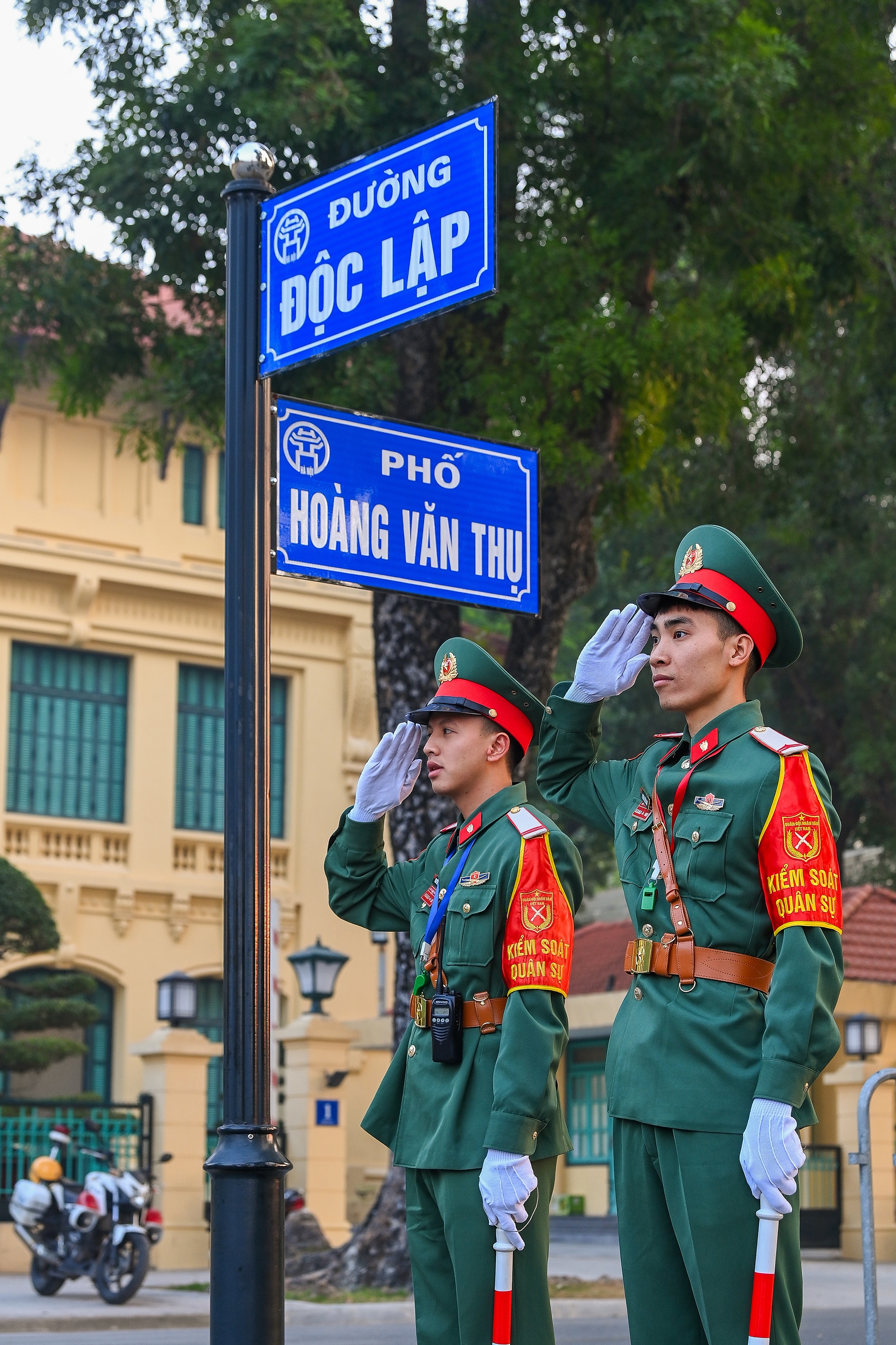 Dai hoi Dang XIV anh 13