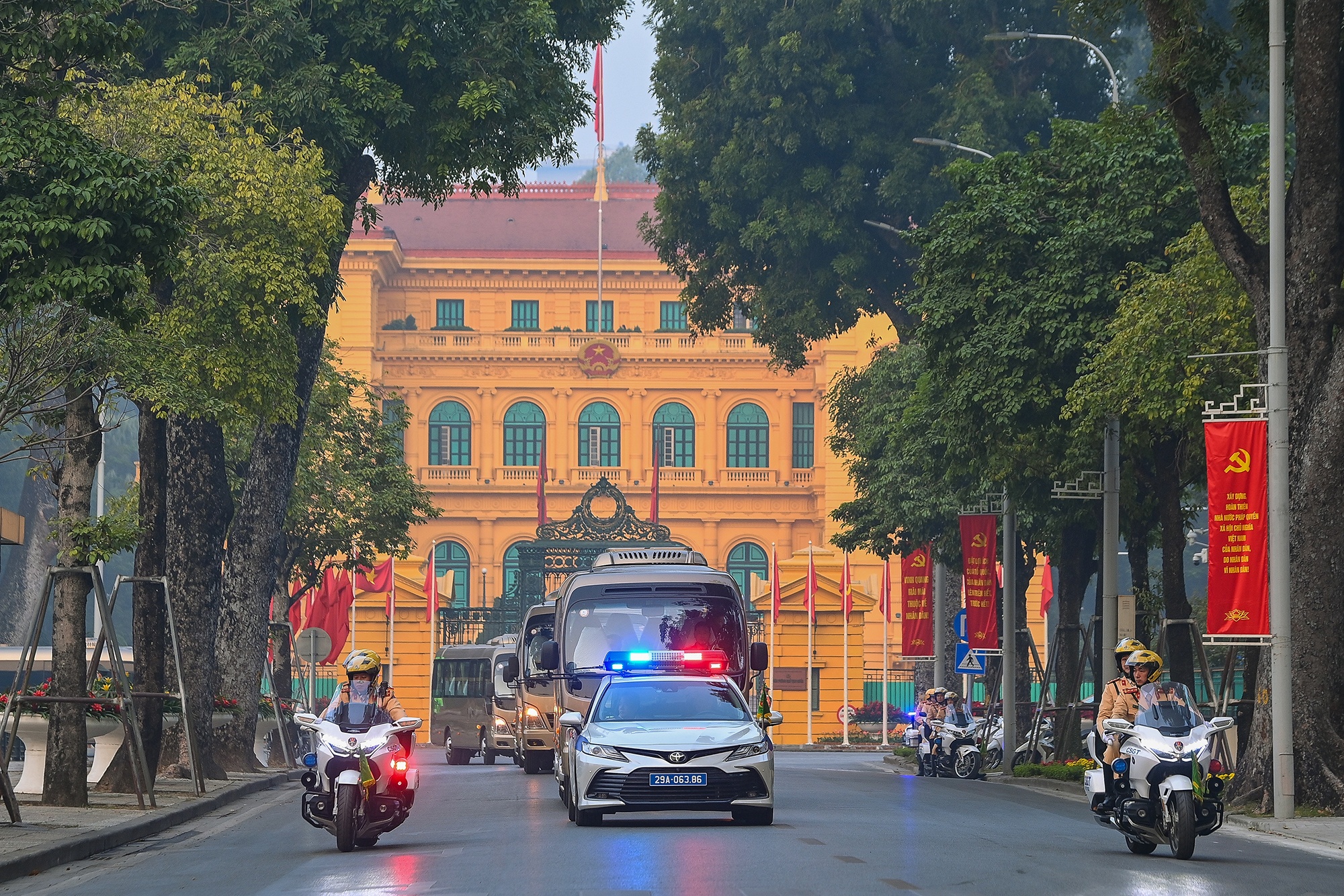 Tong duyet phuong an dan doan Dai hoi Dang XIV hinh anh