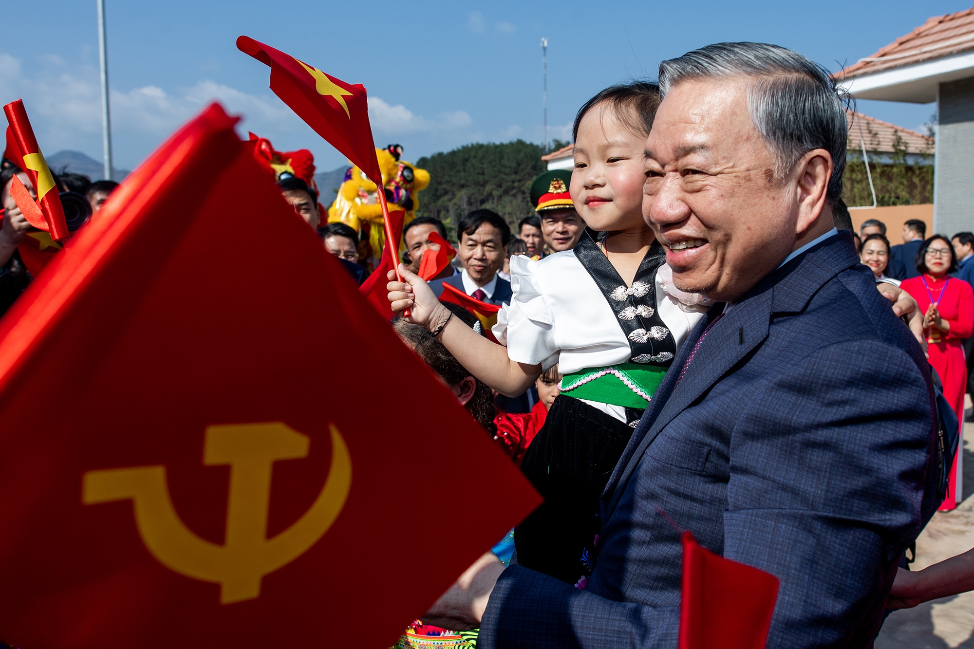 Tong Bi thu du khanh thanh truong noi tru '5 sao' dau tien o bien gioi hinh anh