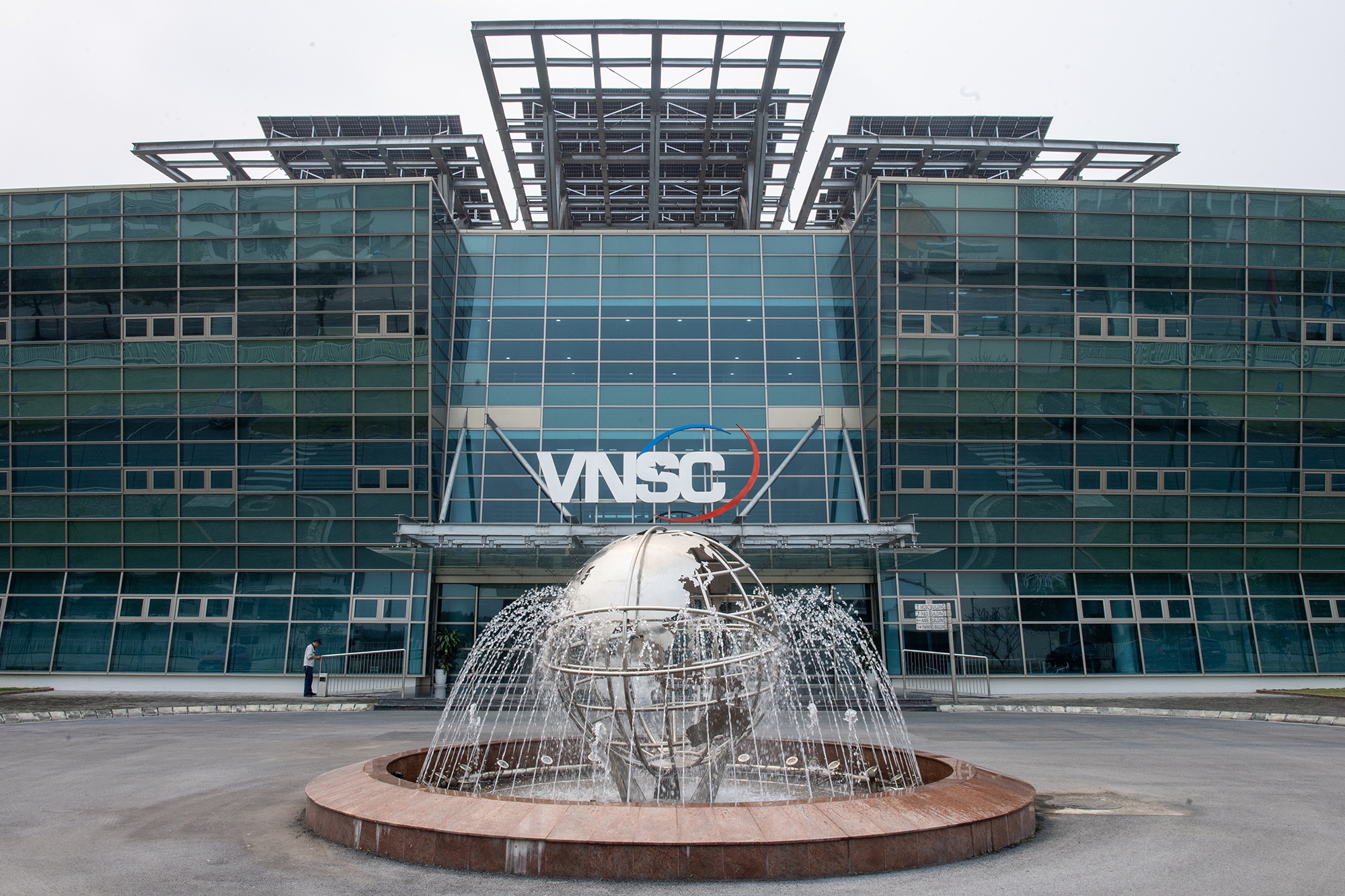 Bao tang vu tru anh 12