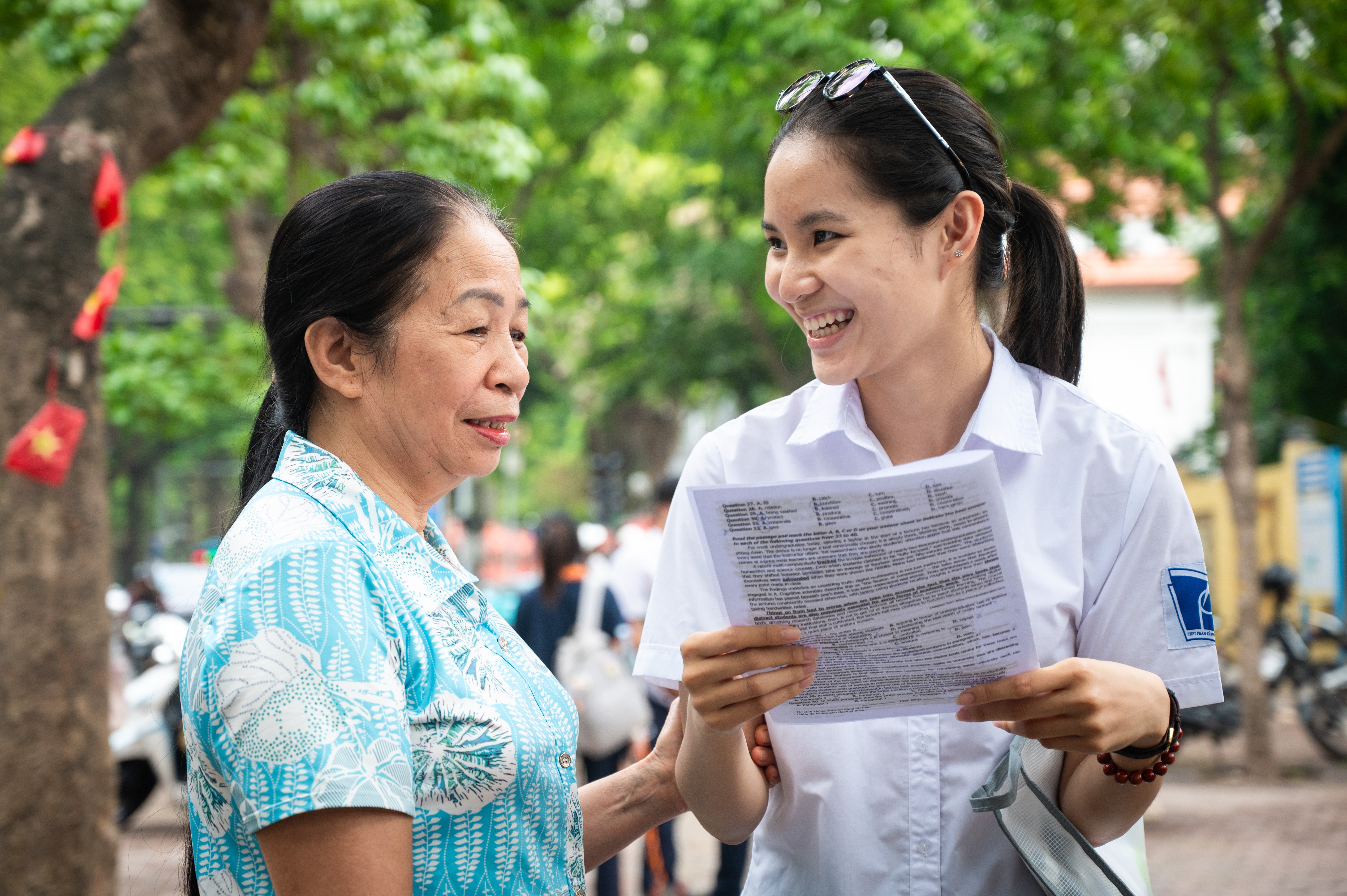 Thi tốt nghiệp THPT ảnh 28 Thi tot nghiep THPT anh 28