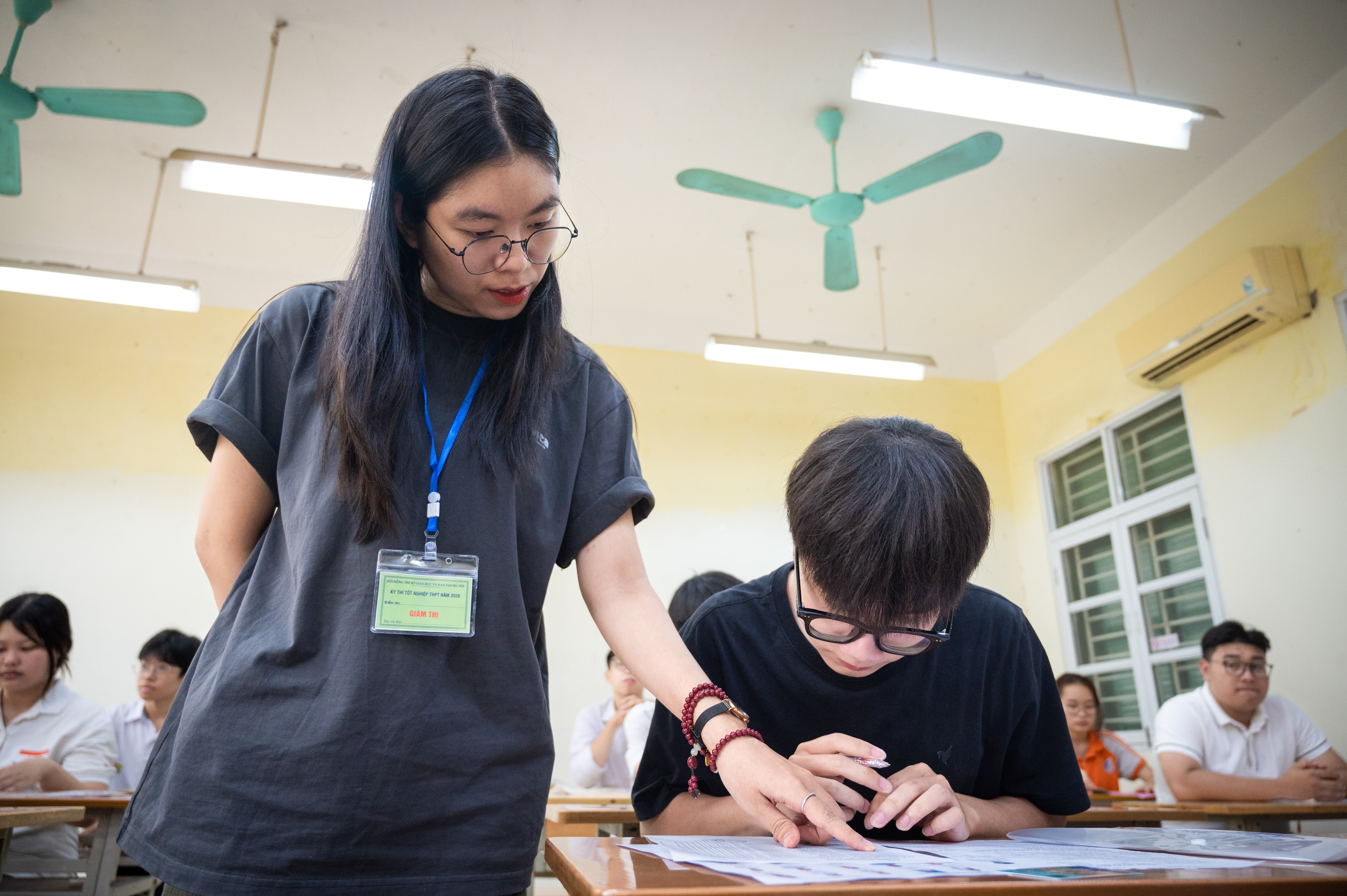 Thi tốt nghiệp THPT ảnh 23 Thi tot nghiep THPT anh 23