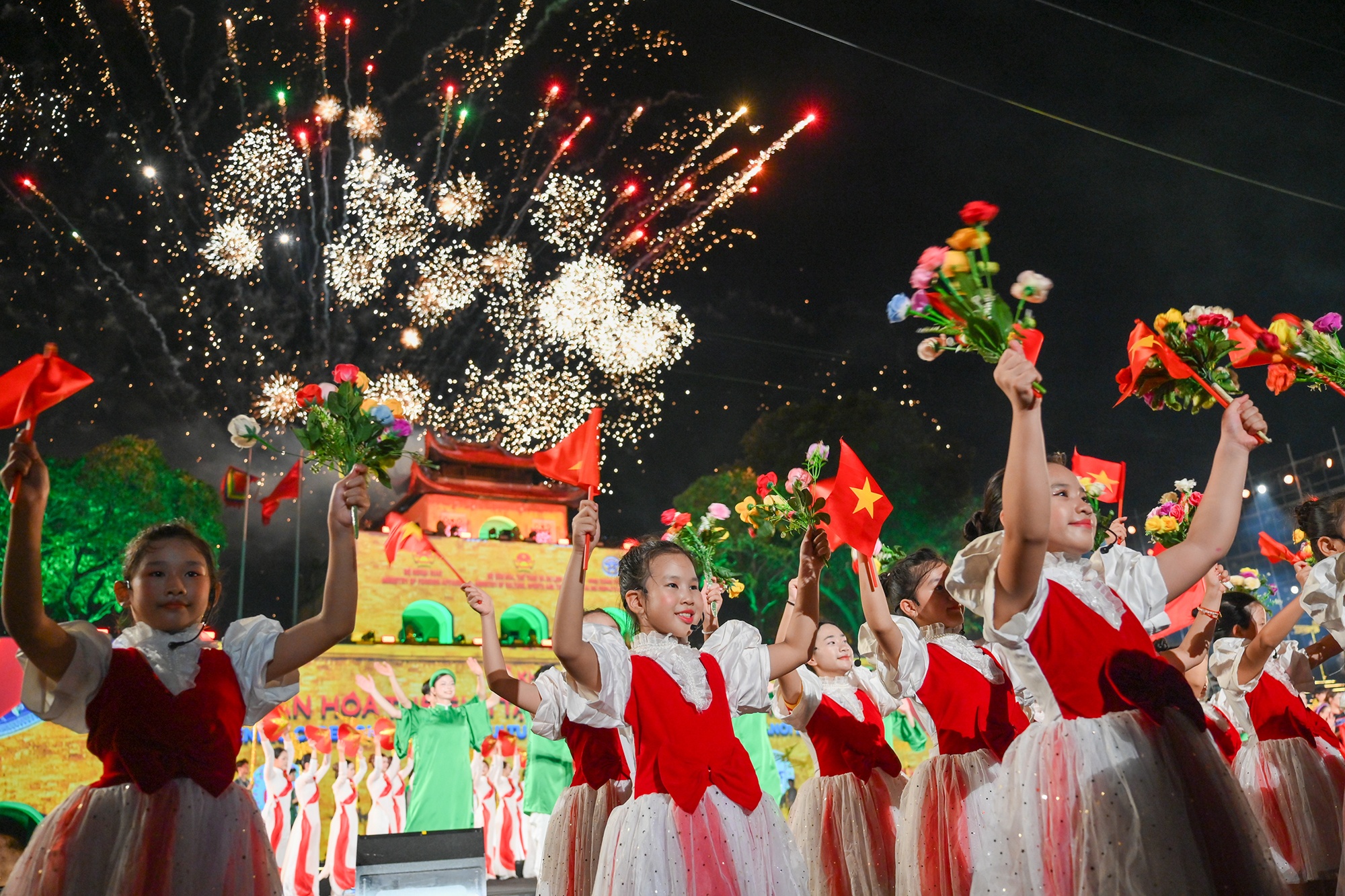 Lễ hội văn ho&aacute; ảnh 9