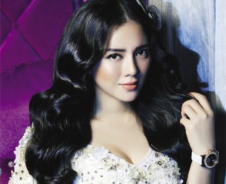 Ly Nha Ky: 'Kim cuong khong suoi am duoc tam hon toi' hinh anh