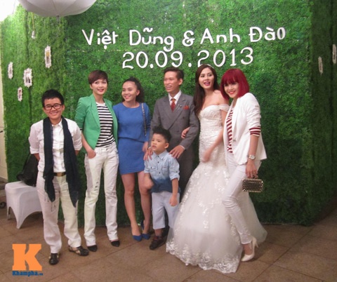 Phuong Uyen du dam cuoi chi gai Thieu Bao Trang hinh anh