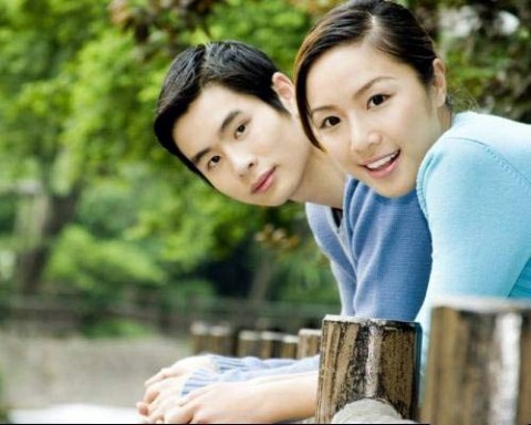 Thu dan ong chu y toi ban chi sau 10 giay gap go hinh anh