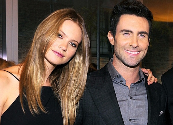 Nhin lai chuyen tinh cua nhung thien than Victoria's Secret hinh anh