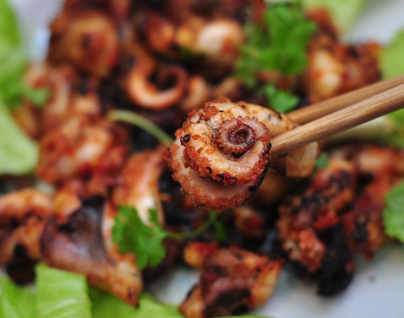 Nham nhi bach tuoc sa te, bach tuoc nhung dam ngay mat troi hinh anh