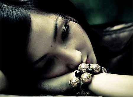 Tung yeu say dam roi sao anh con buong tay? hinh anh