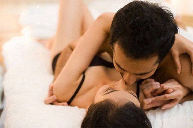 9 thoi diem yeu de cung nhau len dinh hinh anh